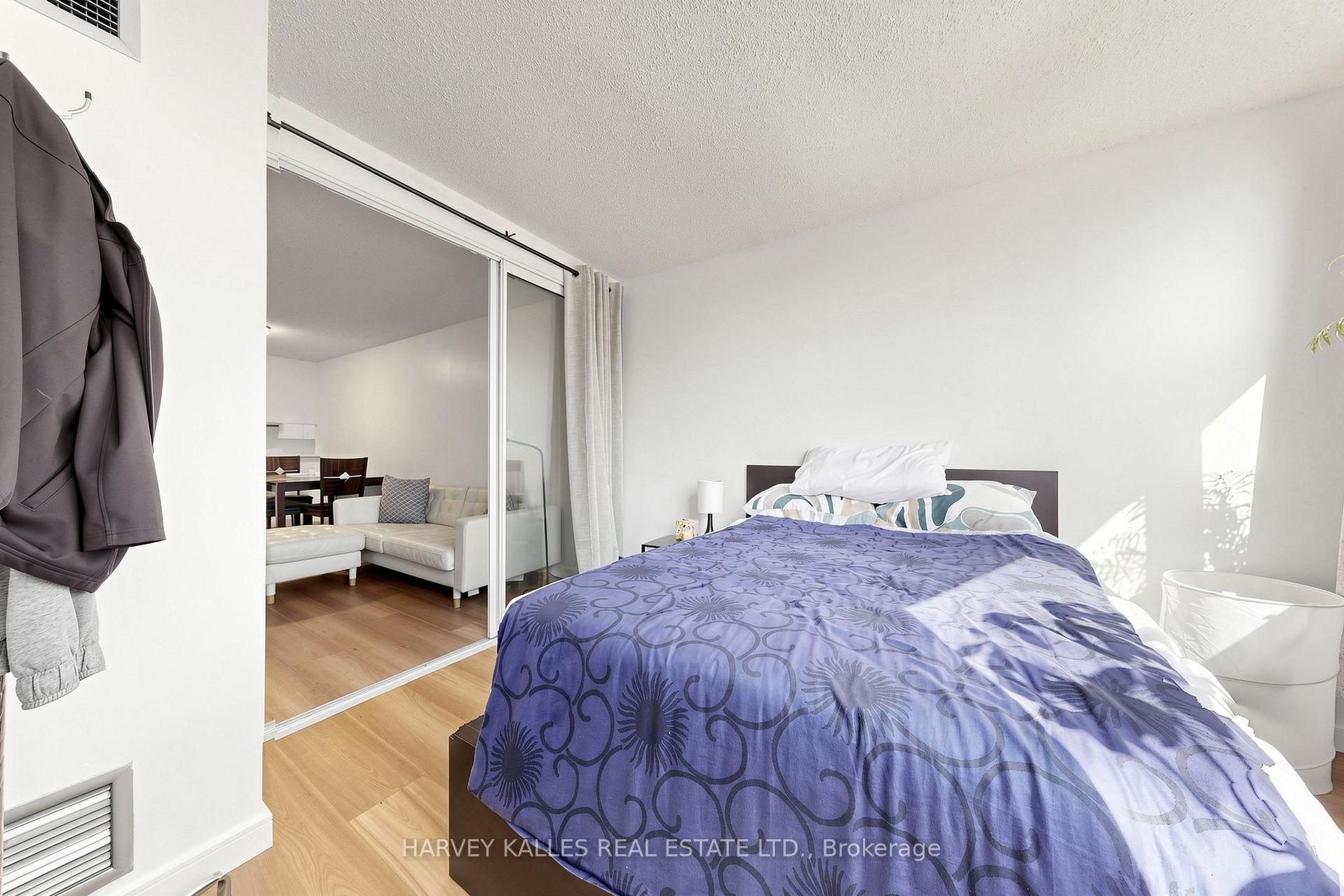 Photo 26 of Unit 408, 1055 Bay Street, Toronto, Bay Street Corridor — HOMEH