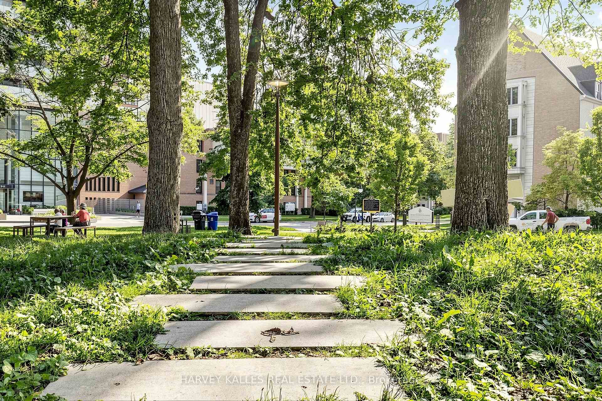 Photo 41 of Unit 408, 1055 Bay Street, Toronto, Bay Street Corridor — HOMEH