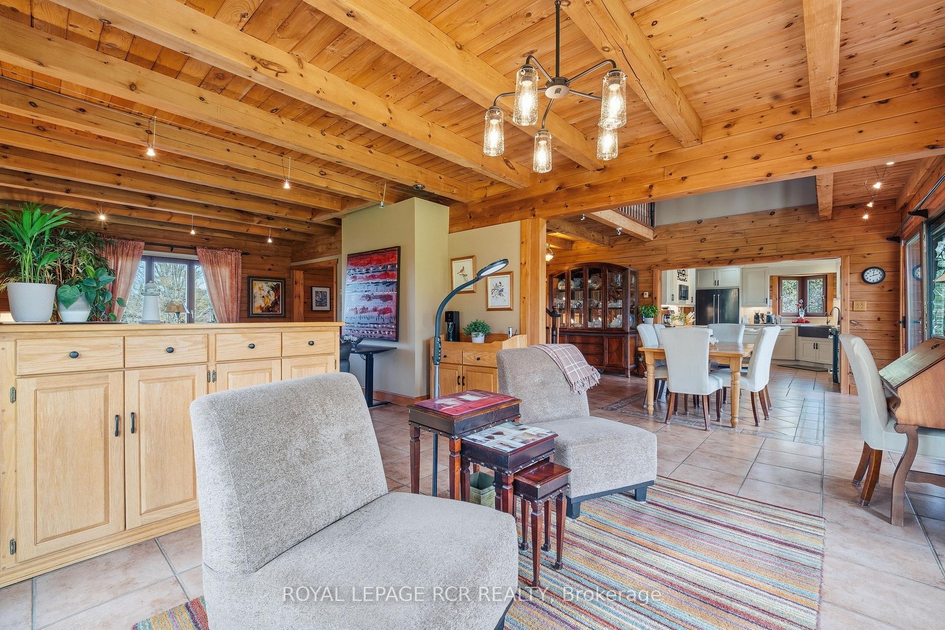 Photo 11 of 17270 Highway 50 Road, Caledon, Palgrave — HOMEH