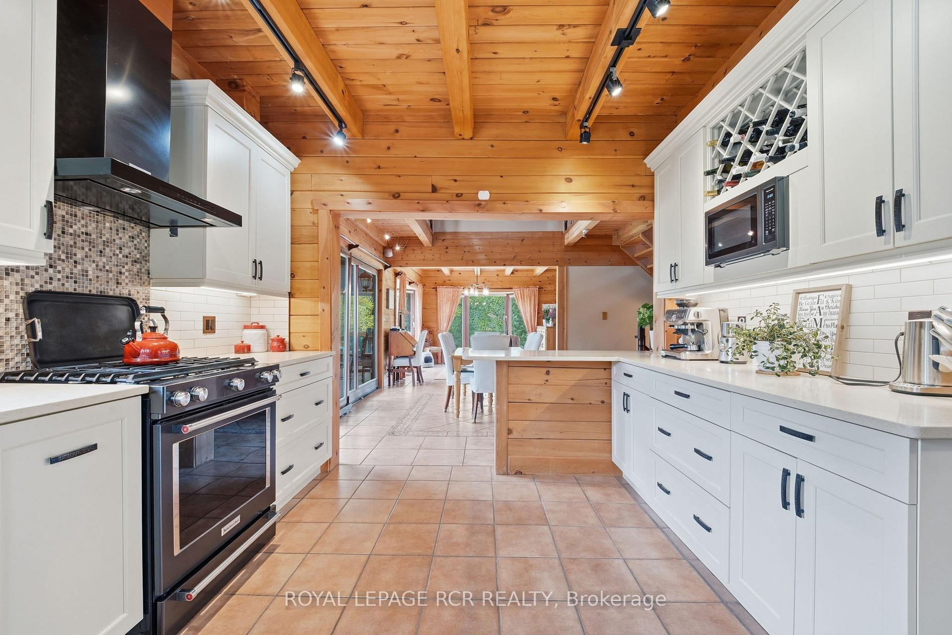 Photo 15 of 17270 Highway 50 Road, Caledon, Palgrave — HOMEH