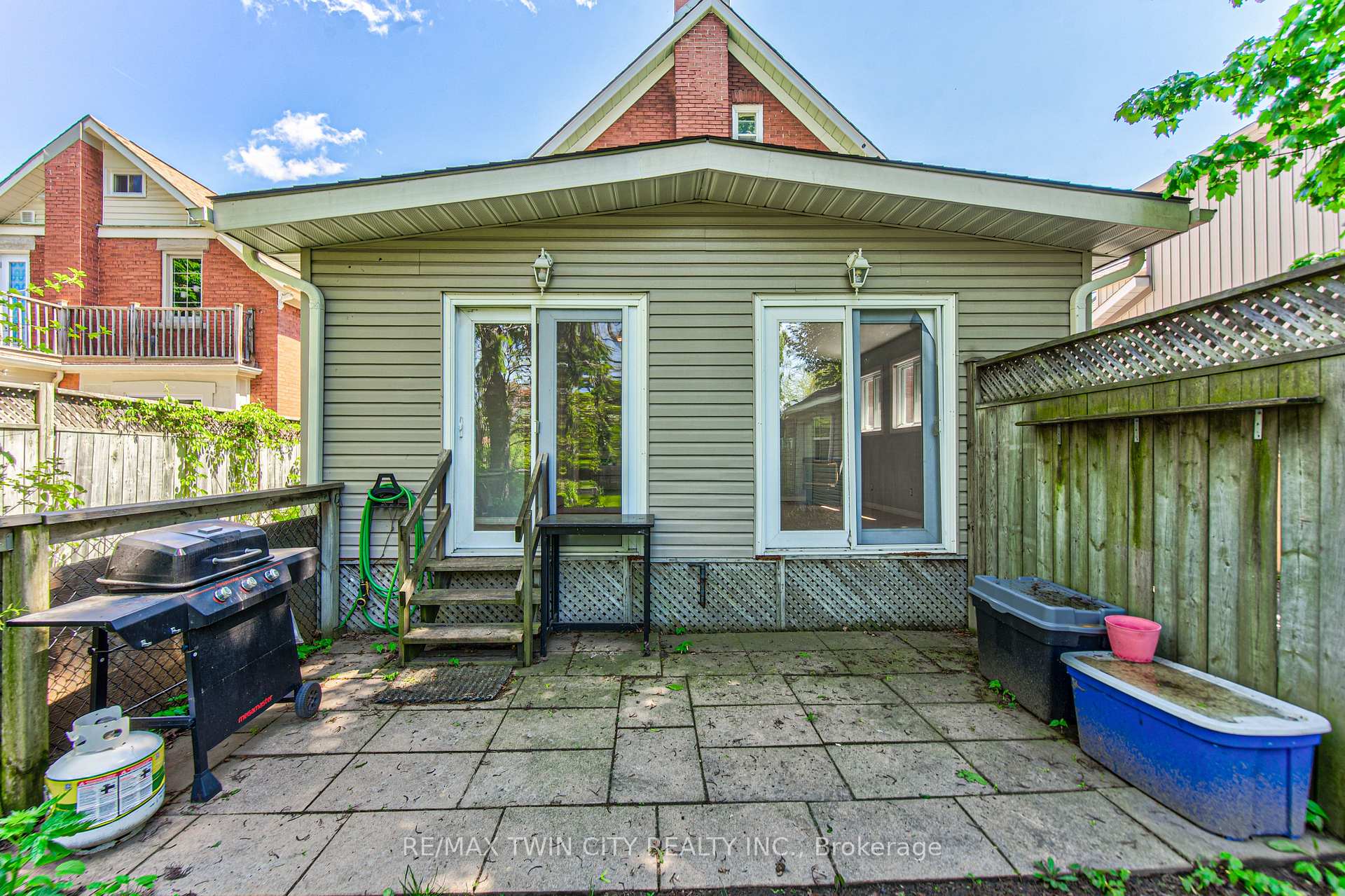 Photo 31 of 22 Herlan Avenue, Kitchener, Cherry Hill — HOMEH