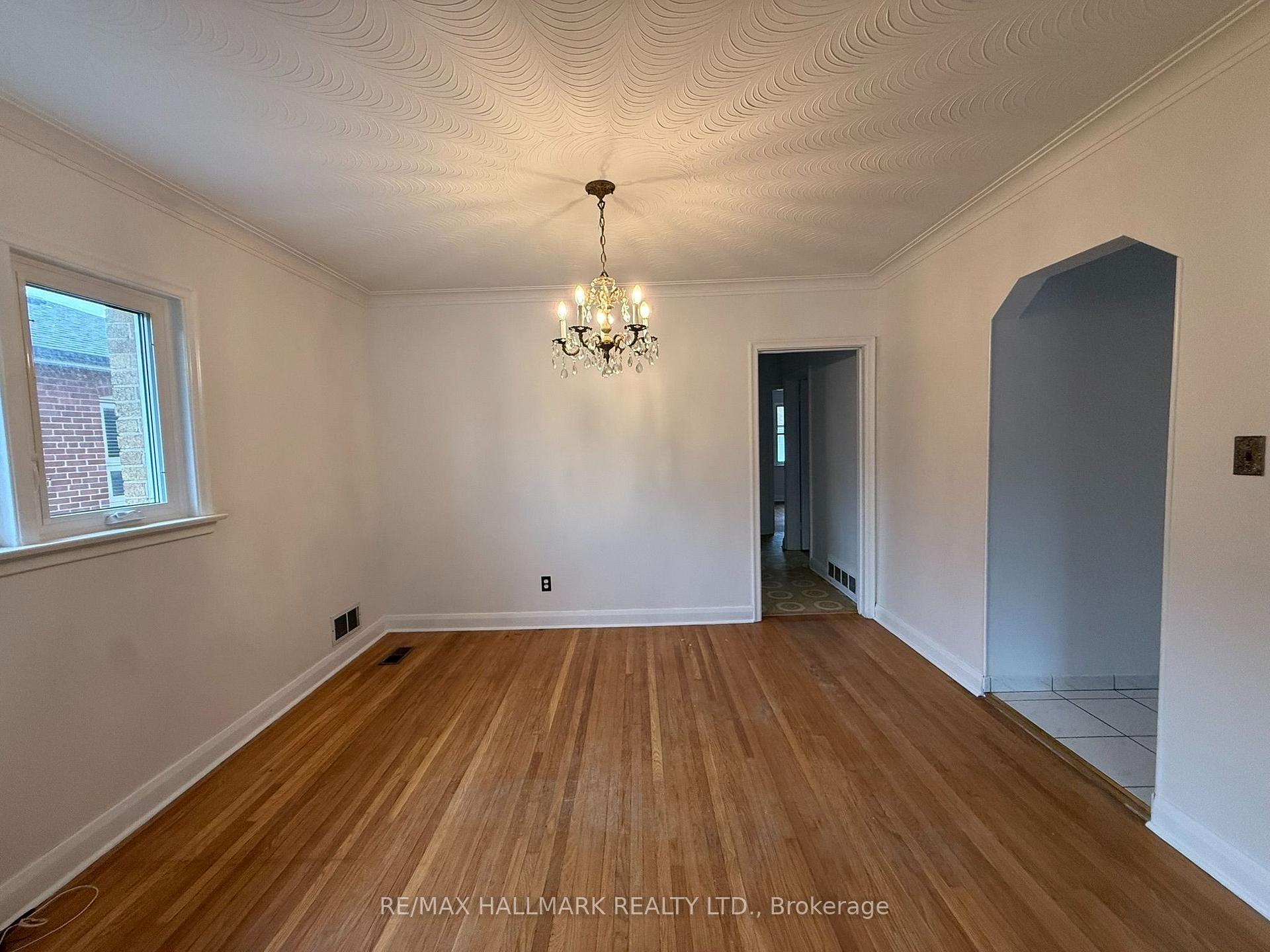 Photo 7 of Unit Main, 9 Macleod Street, North York, Maple Leaf — HOMEH