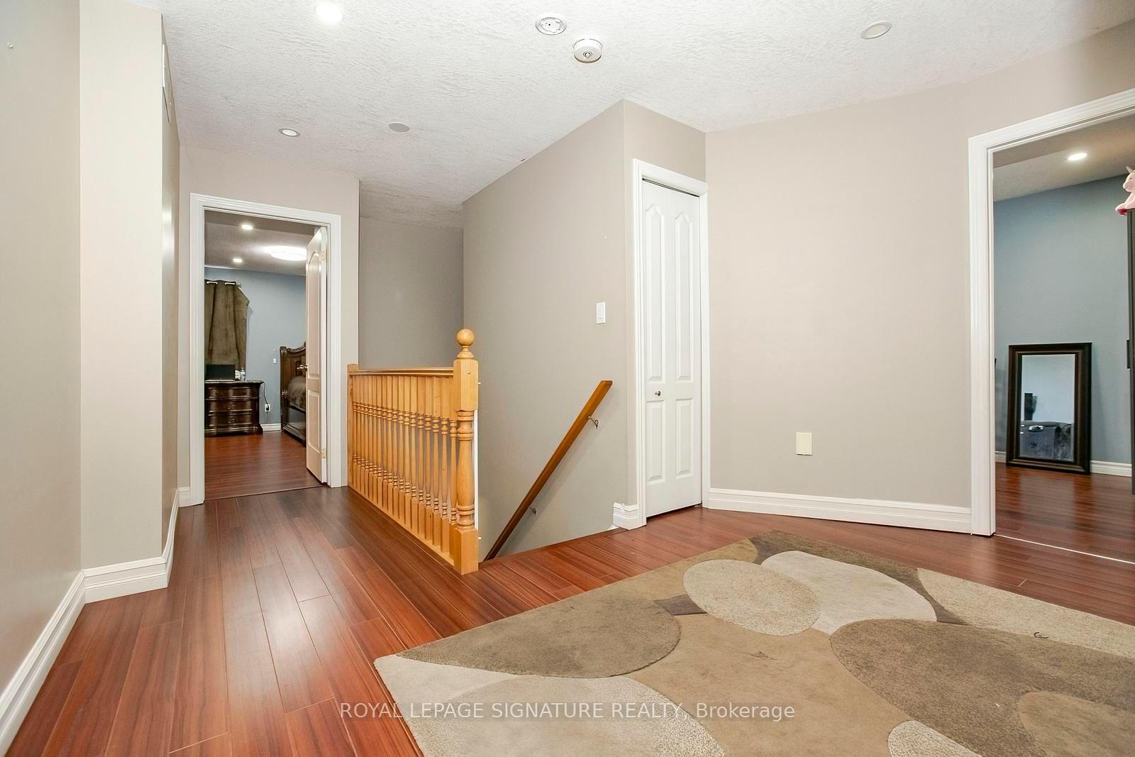 Photo 19 of 107 Glencliffe Court, Kitchener, Grand River North — HOMEH