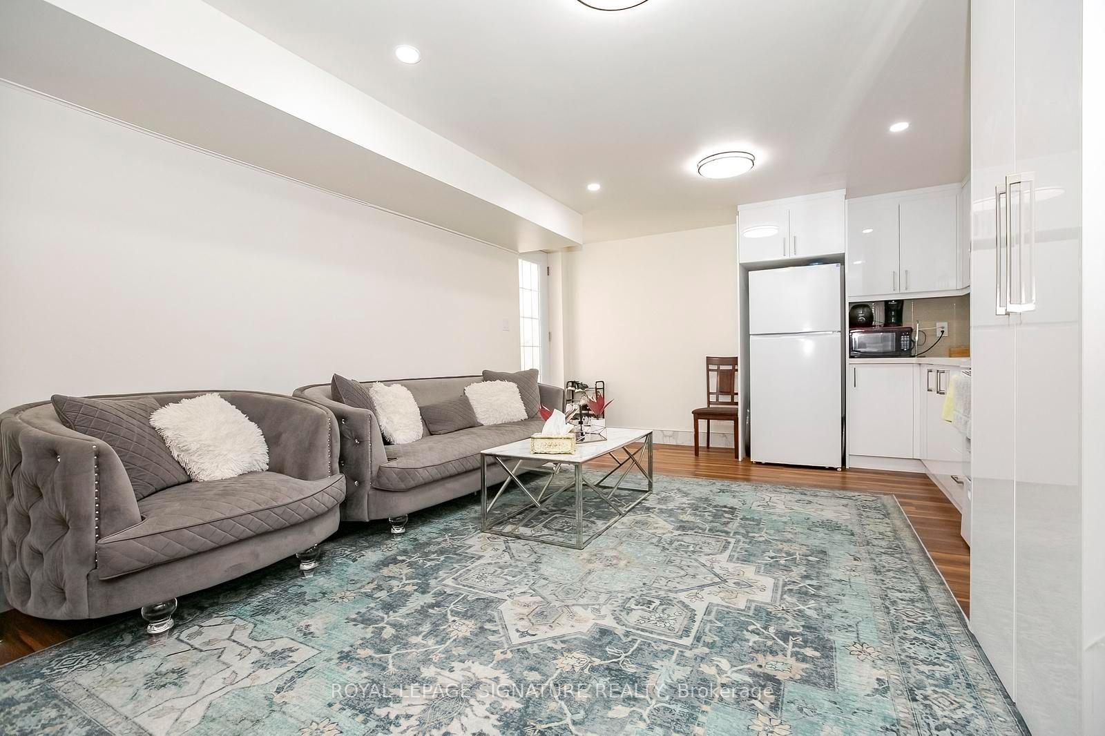 Photo 34 of 107 Glencliffe Court, Kitchener, Grand River North — HOMEH