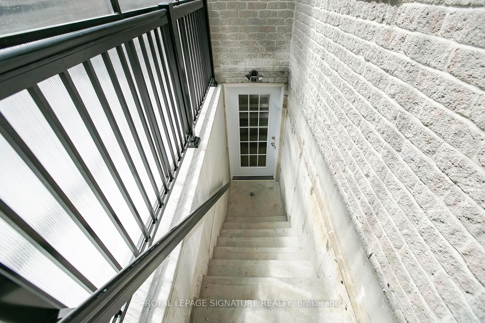 Photo 49 of 107 Glencliffe Court, Kitchener, Grand River North — HOMEH