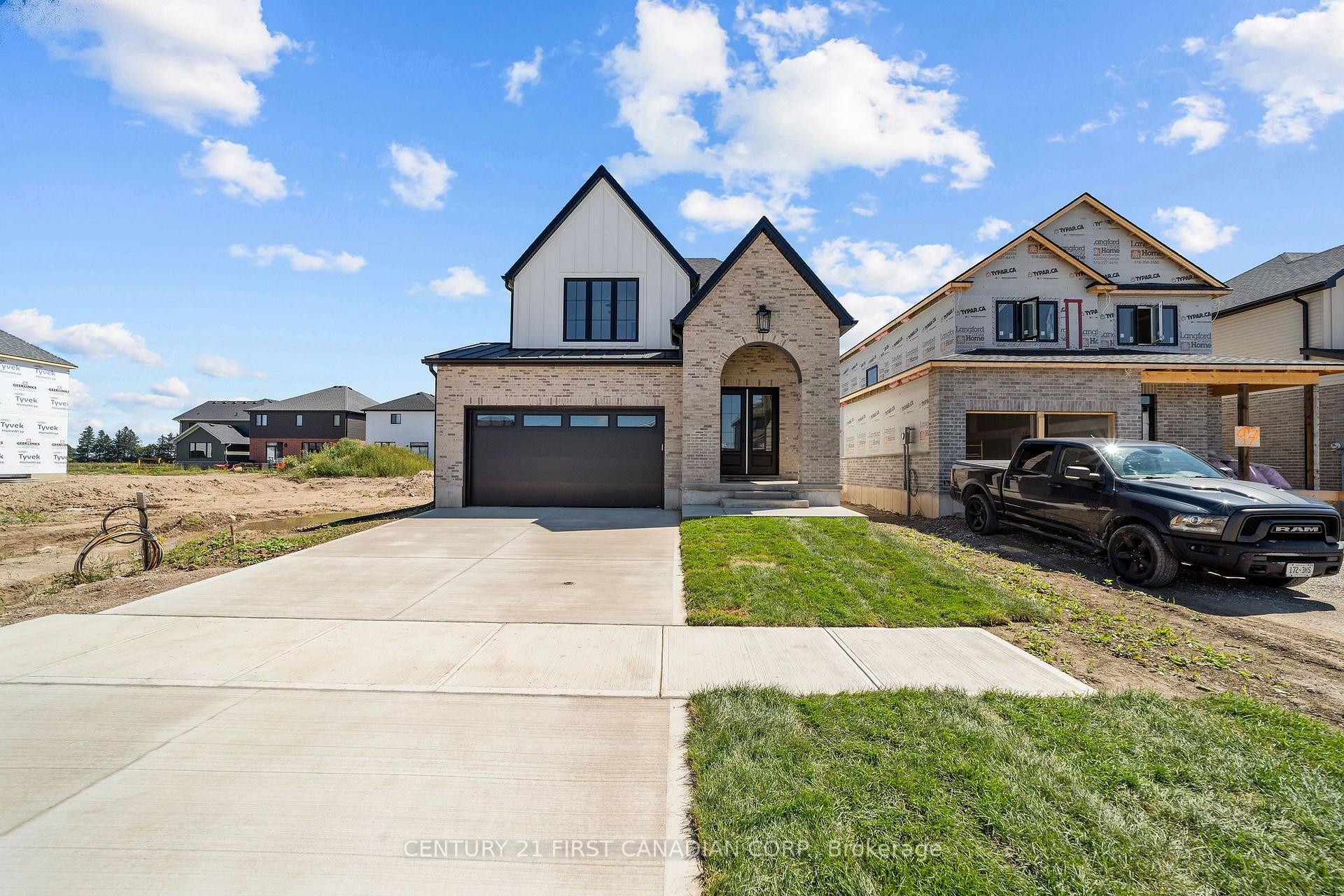 Photo 3 of 24 Sheldabren Street, North Middlesex, Ailsa Craig — HOMEH