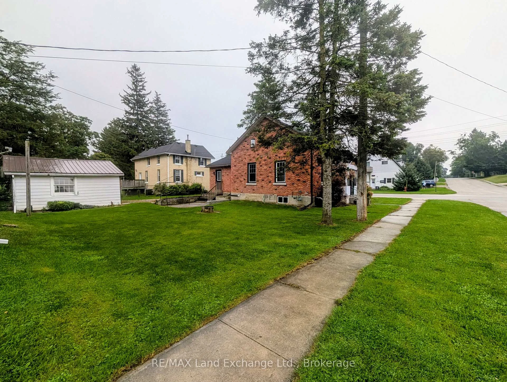Photo 11 of 10 Mary Street, Brockton — HOMEH