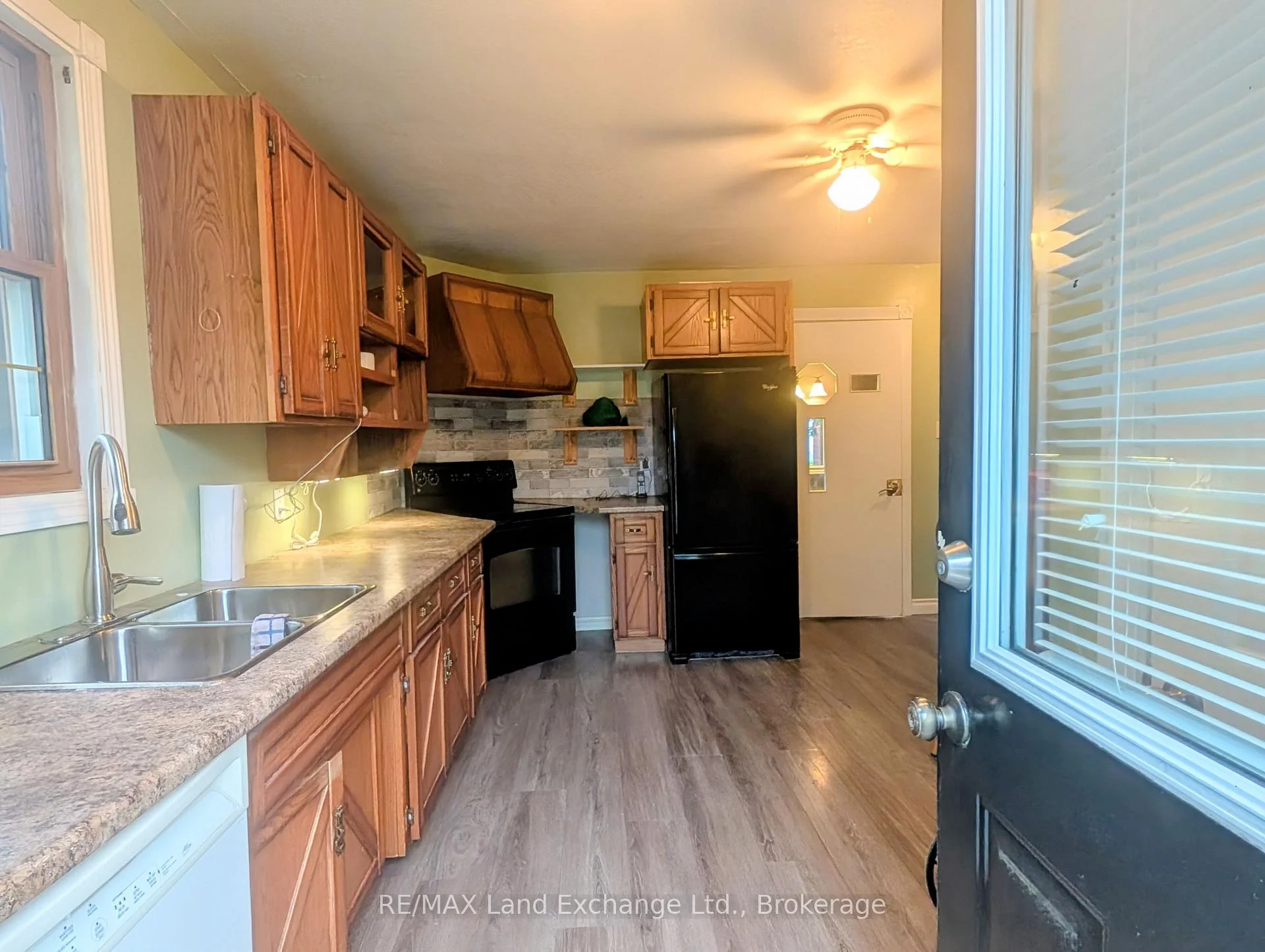 Photo 56 of 10 Mary Street, Brockton — HOMEH