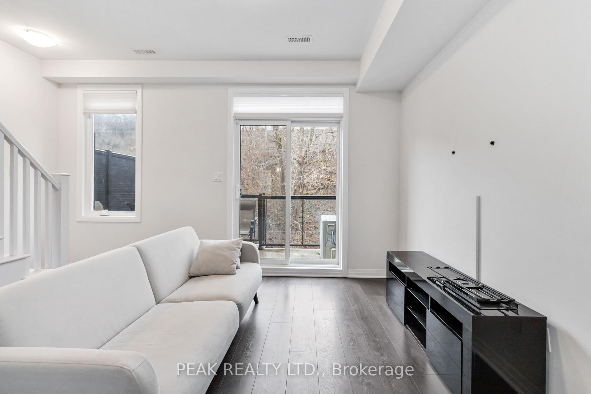 Photo 2 of Unit 60, 2 Willow Street, Brant, Paris — HOMEH