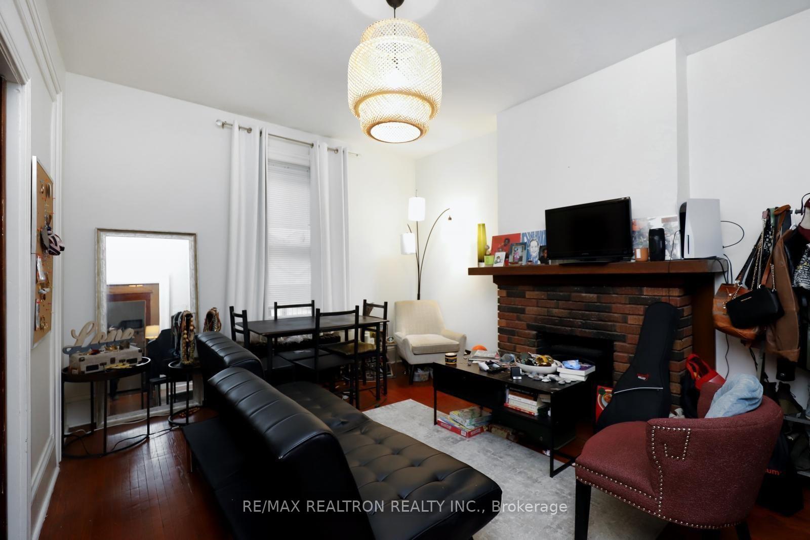 Photo 4 of 18-20 Reuben Street, Aurora, Aurora Village — HOMEH