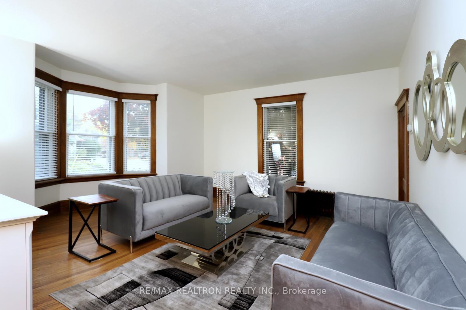 Photo 5 of 18-20 Reuben Street, Aurora, Aurora Village — HOMEH