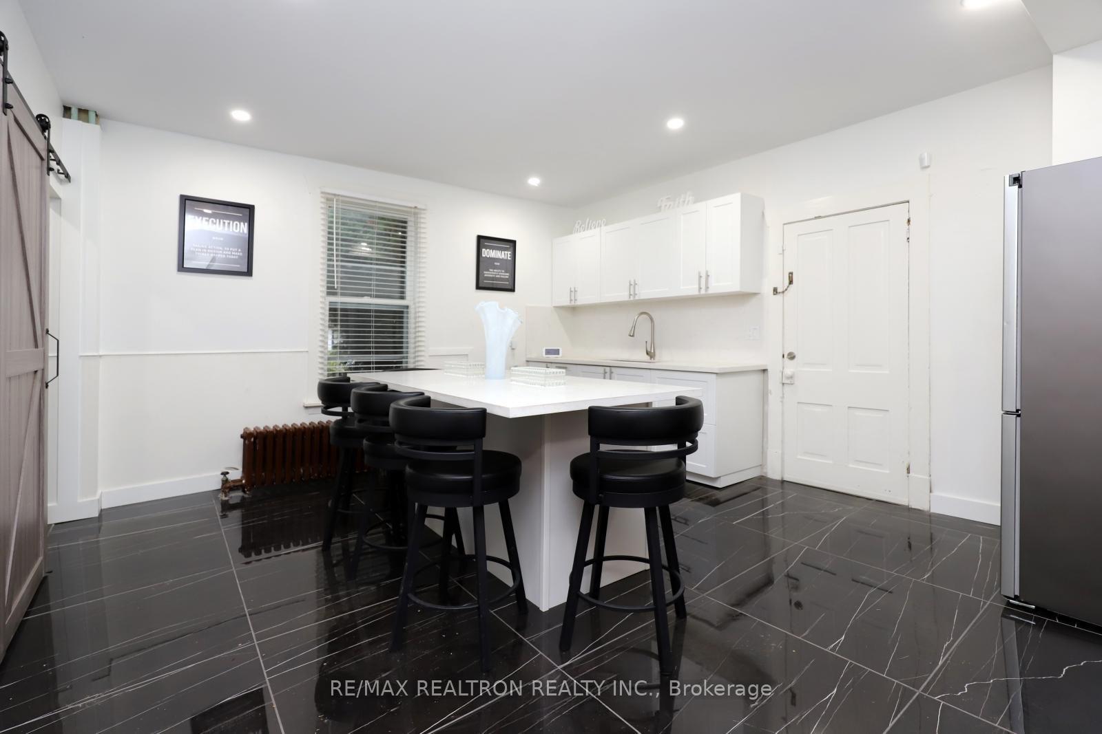 Photo 8 of 18-20 Reuben Street, Aurora, Aurora Village — HOMEH
