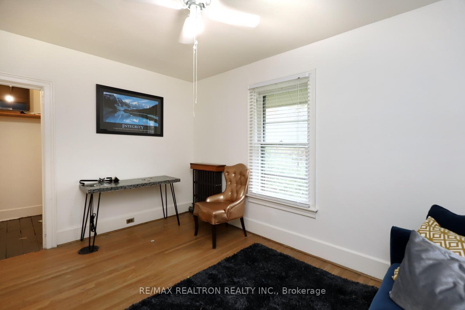 Photo 15 of 18-20 Reuben Street, Aurora, Aurora Village — HOMEH
