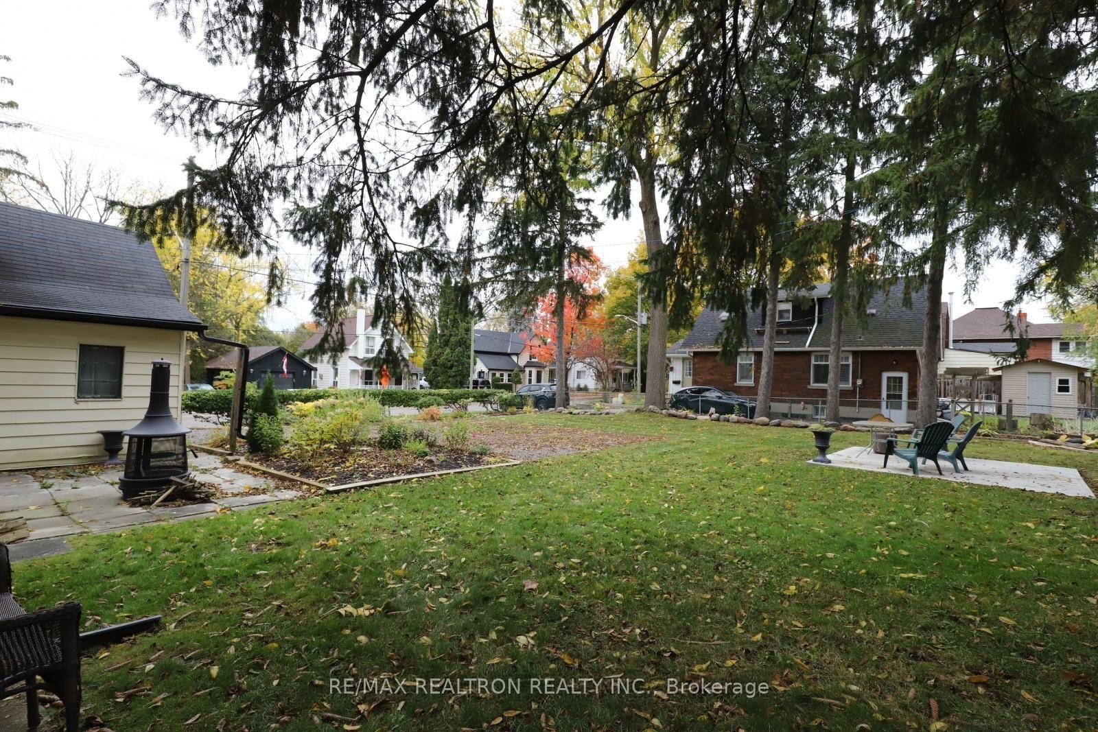 Photo 33 of 18-20 Reuben Street, Aurora, Aurora Village — HOMEH