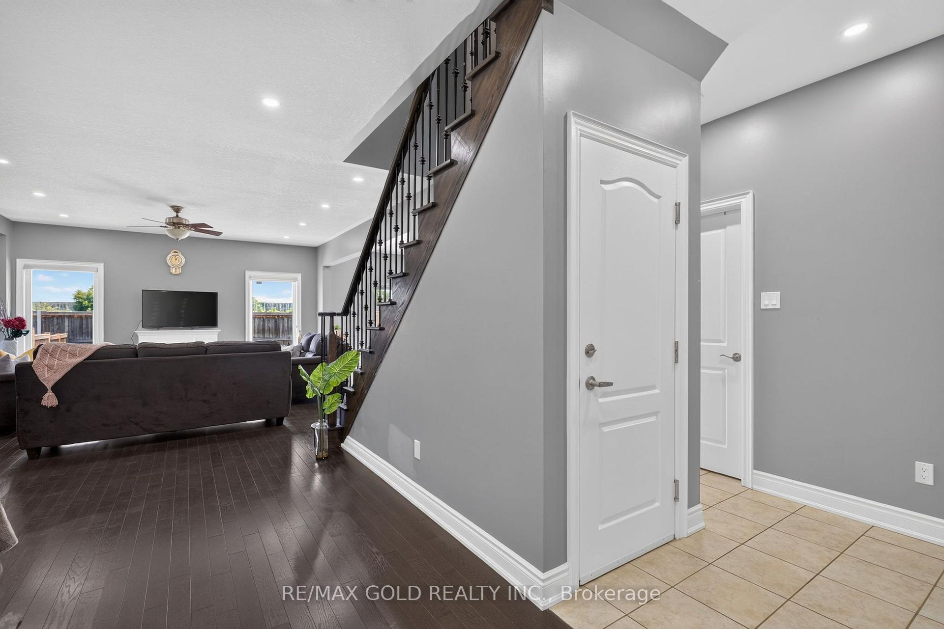 Photo 25 of 11 Jones Street, New Tecumseth, Alliston — HOMEH