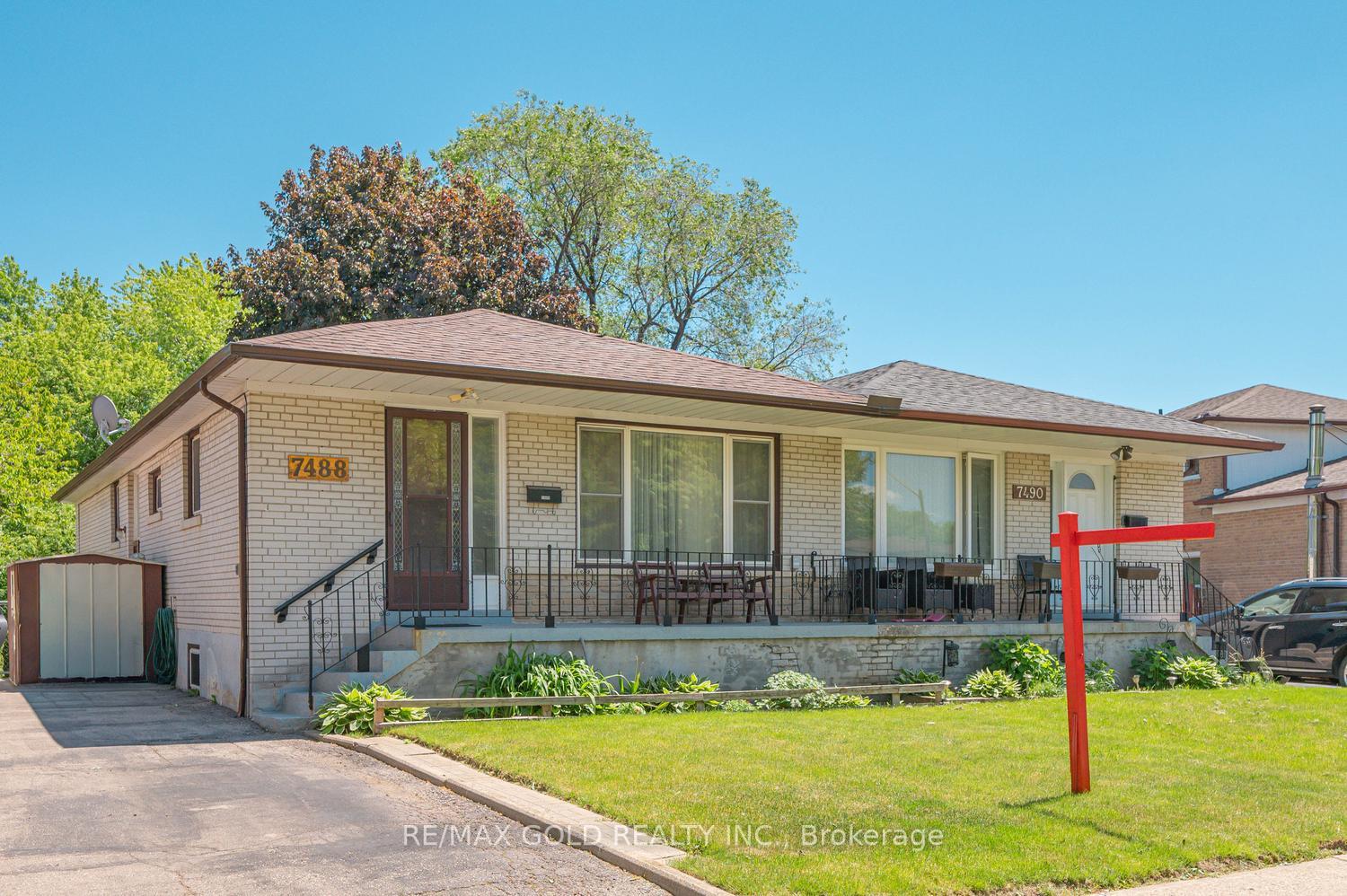 Photo 6 of 7488 Discus Crescent, Mississauga, Malton — HOMEH