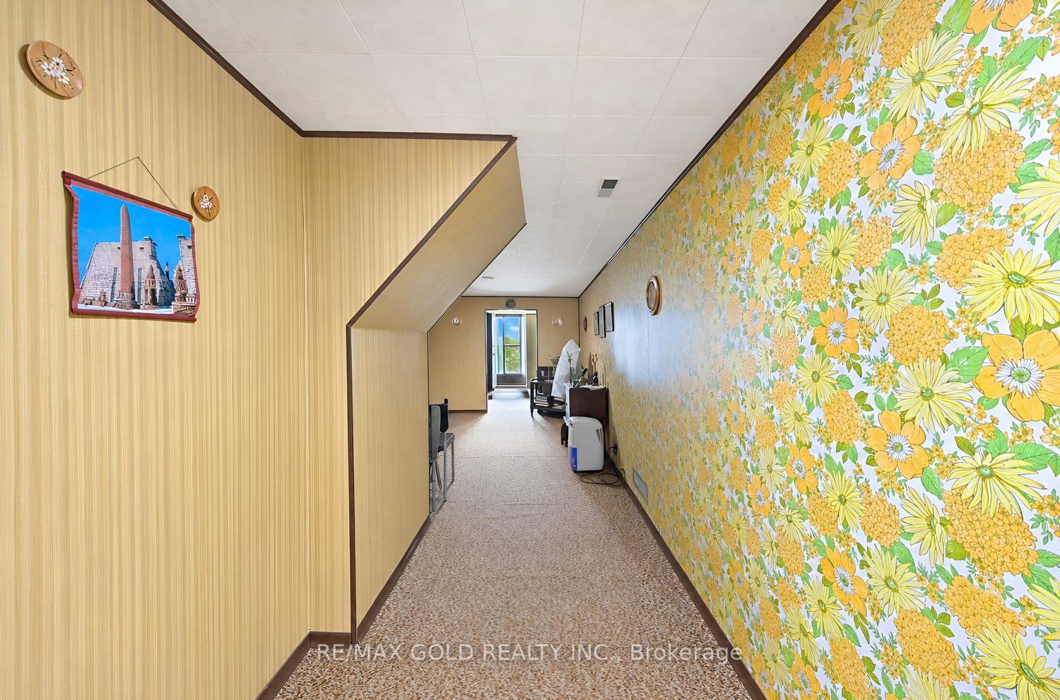 Photo 36 of 7488 Discus Crescent, Mississauga, Malton — HOMEH