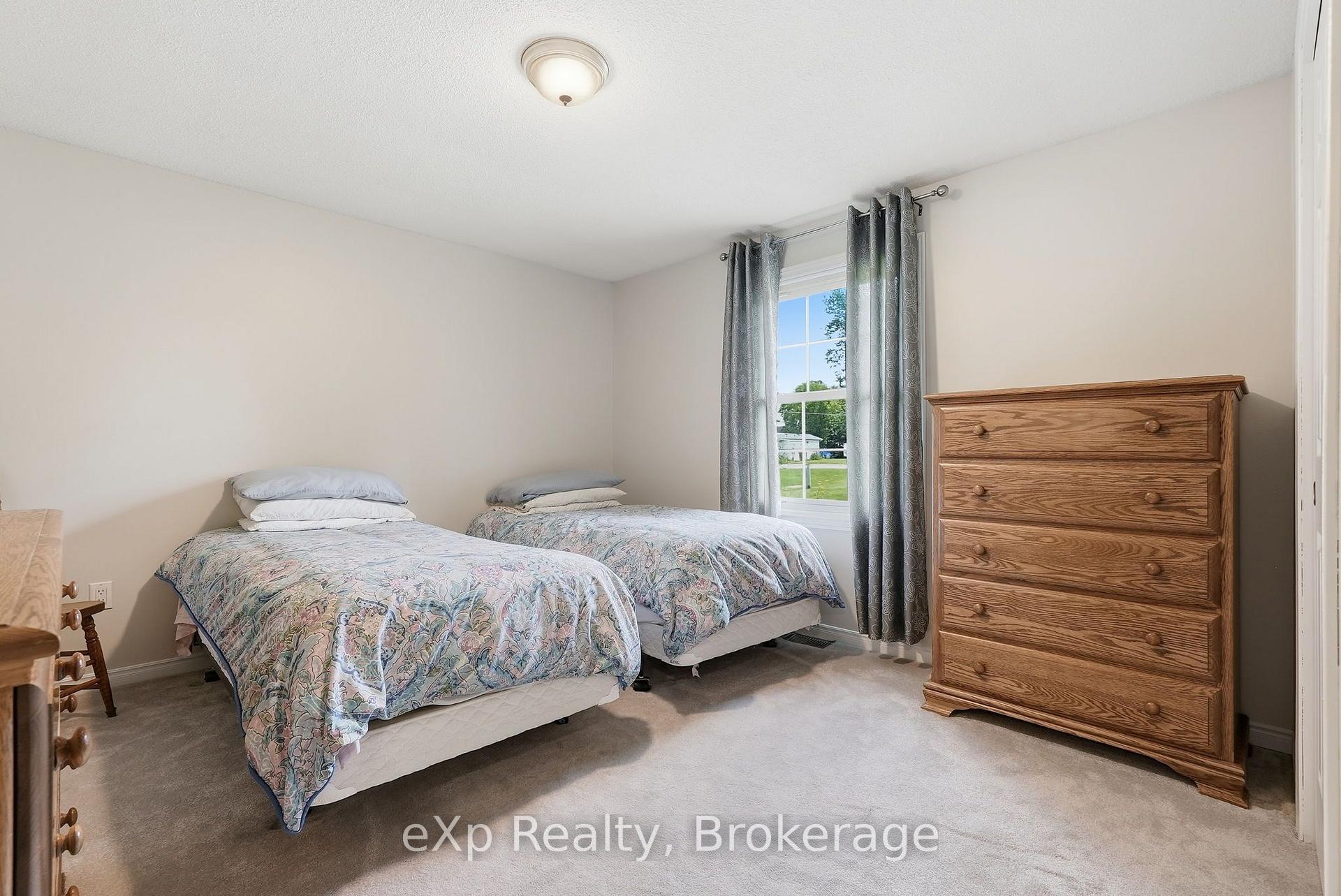 Photo 16 of 313 Bruce 15 Road, Brockton — HOMEH