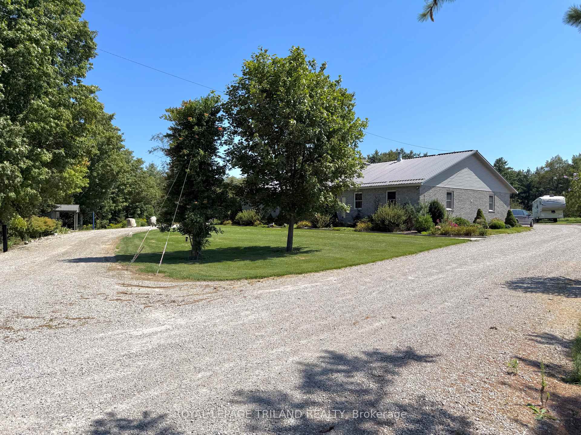 Photo 5 of 10660 Springerhill Road, Bayham, Rural Bayham — HOMEH