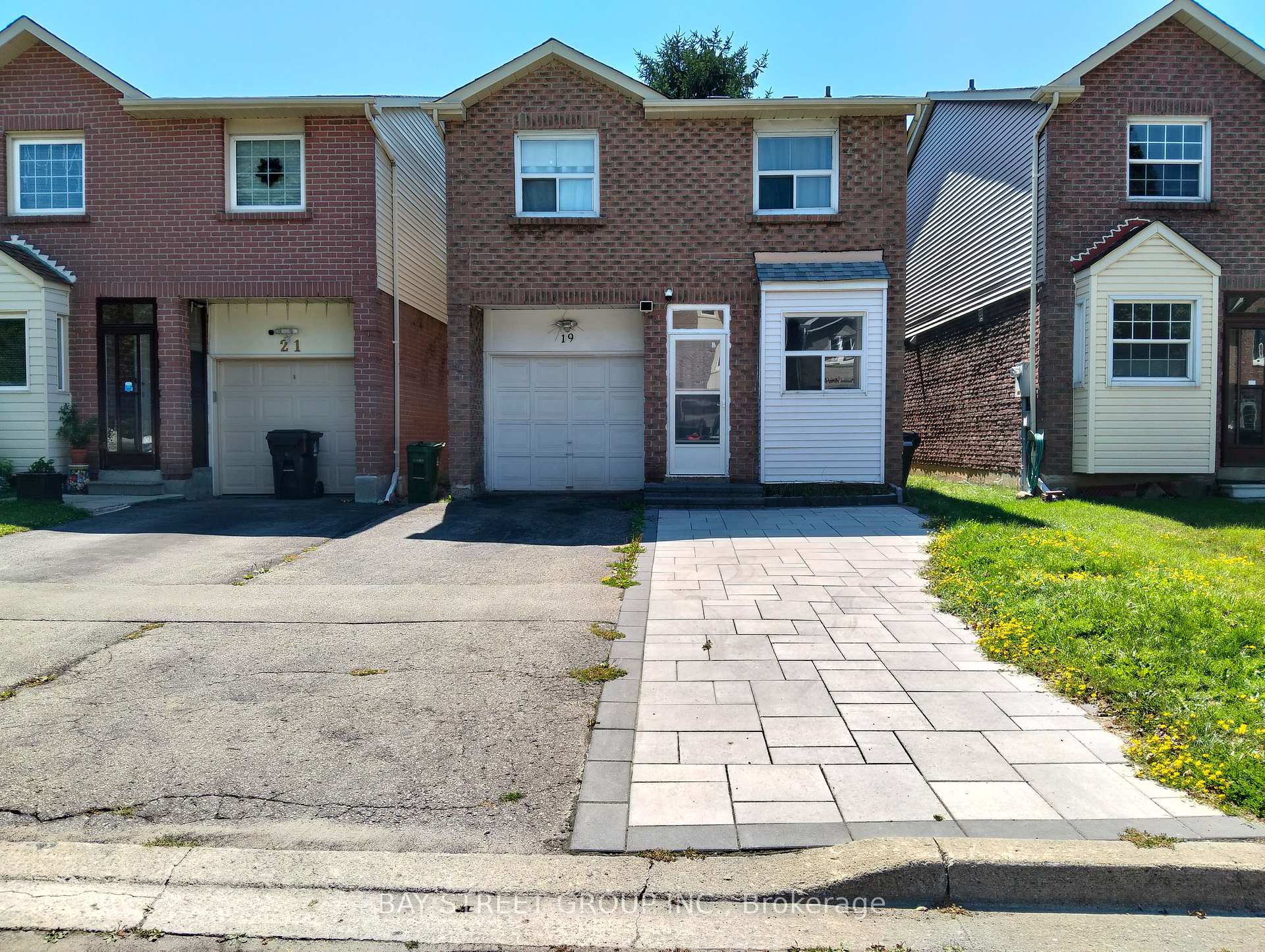 Front of Unit Main, 19 Crown Acres Court