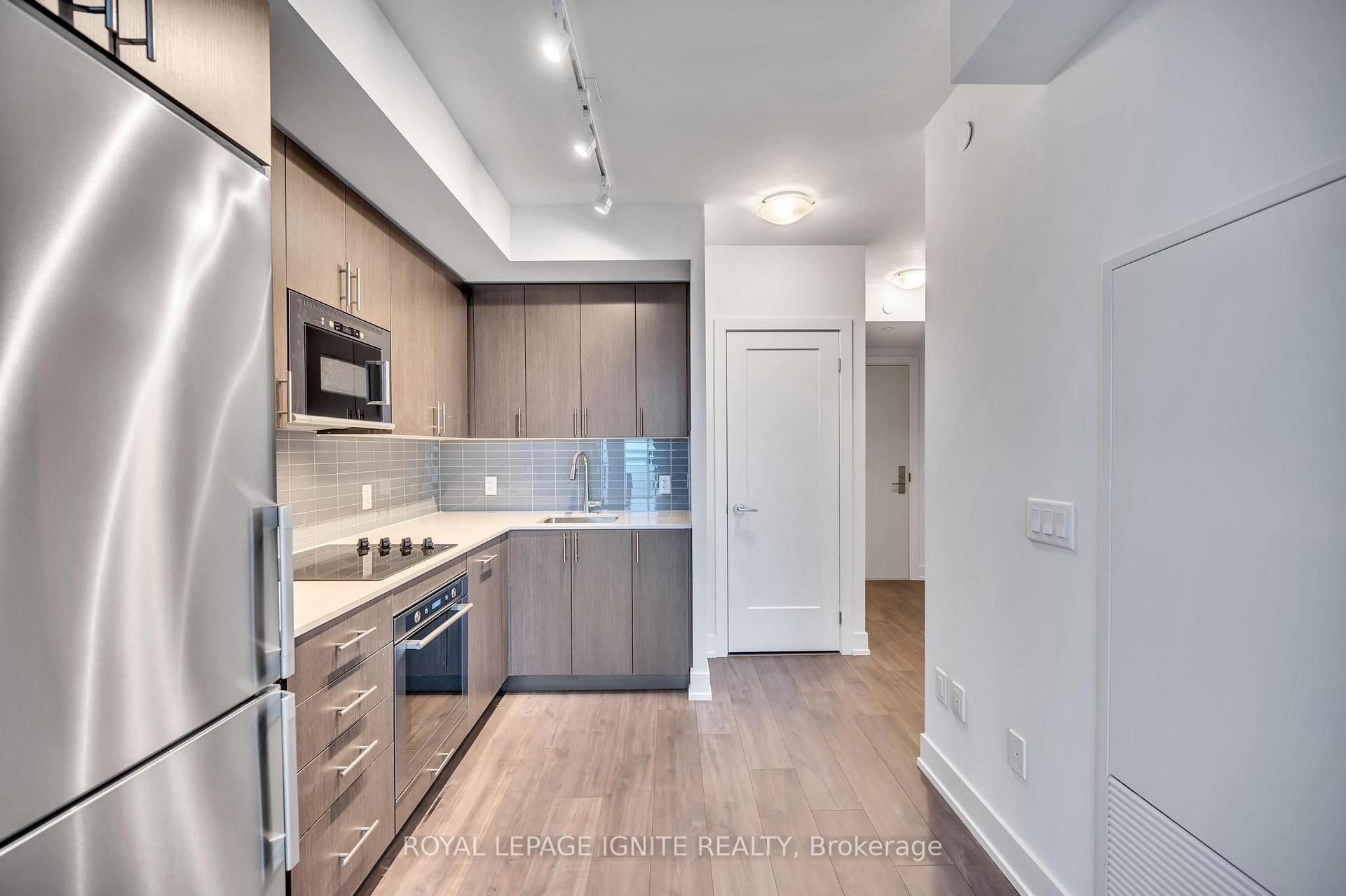 Photo 7 of Unit 905, 2550 Simcoe Street N, Oshawa, Windfields — HOMEH
