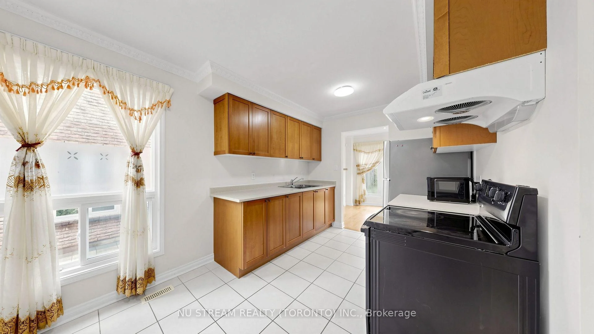 Photo 14 of 154 Markville Road, Markham, Markville — HOMEH