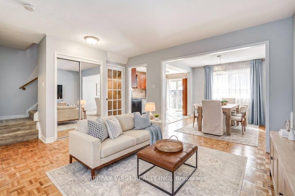 Photo 5 of 7265 Sandhurst Drive, Mississauga, Lisgar — HOMEH