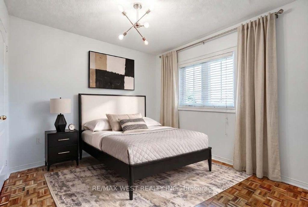 Photo 14 of 7265 Sandhurst Drive, Mississauga, Lisgar — HOMEH