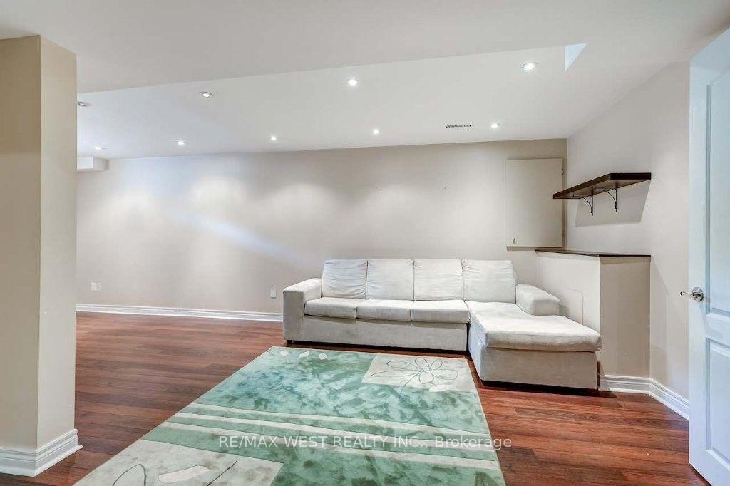 Photo 17 of 7265 Sandhurst Drive, Mississauga, Lisgar — HOMEH