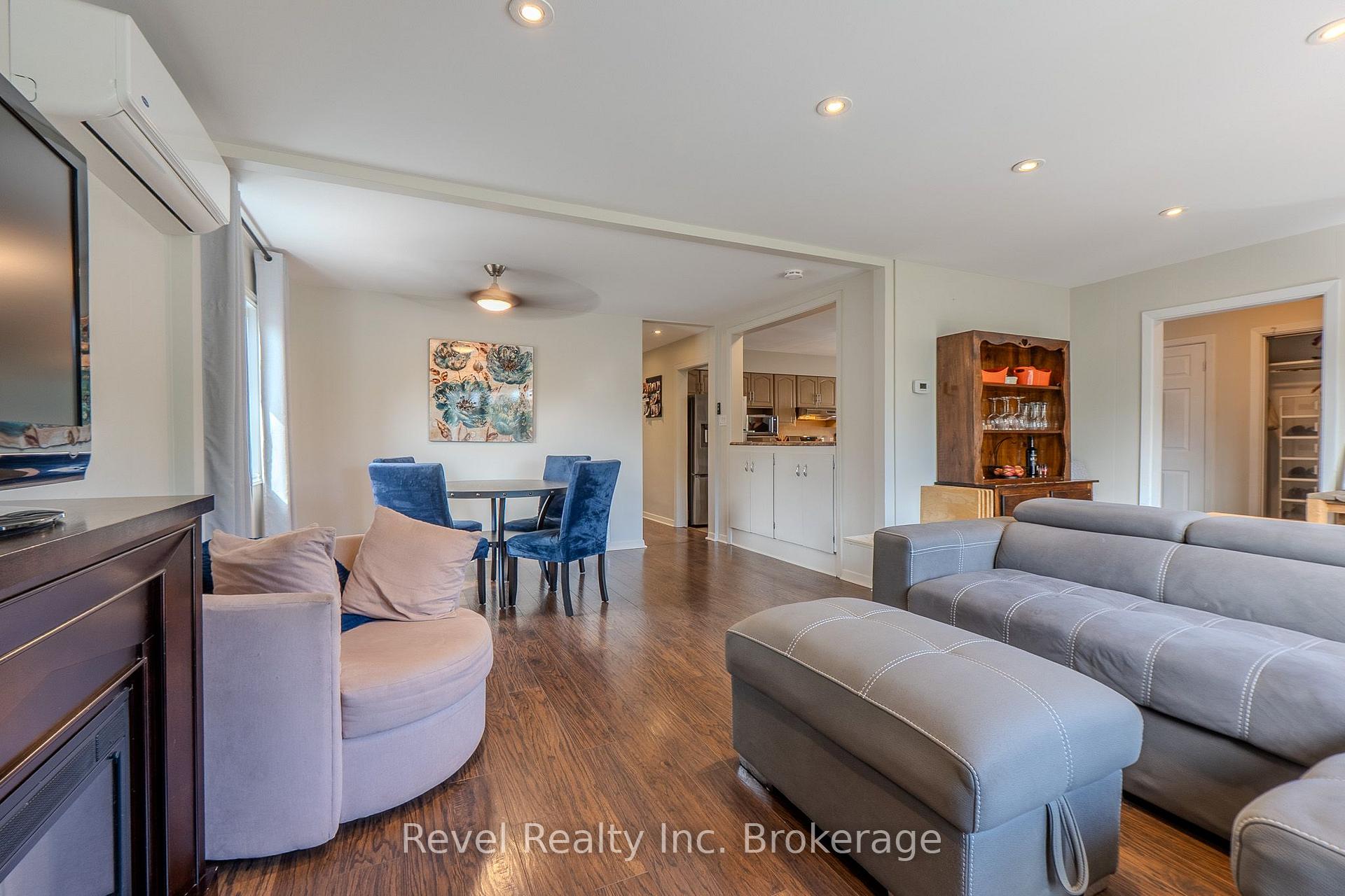 Photo 14 of 257 Lee Avenue, North Bay, Ferris — HOMEH