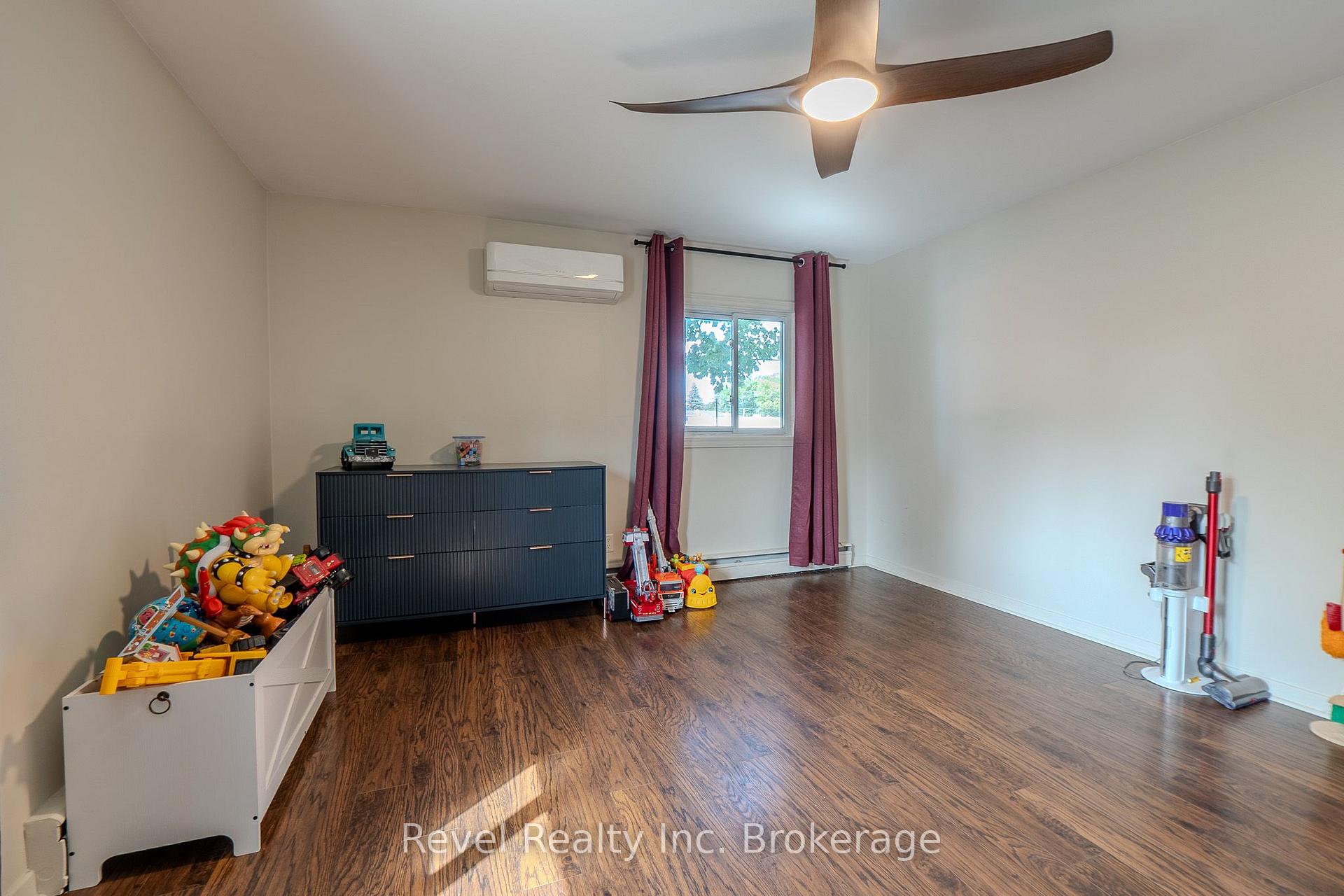 Photo 28 of 257 Lee Avenue, North Bay, Ferris — HOMEH
