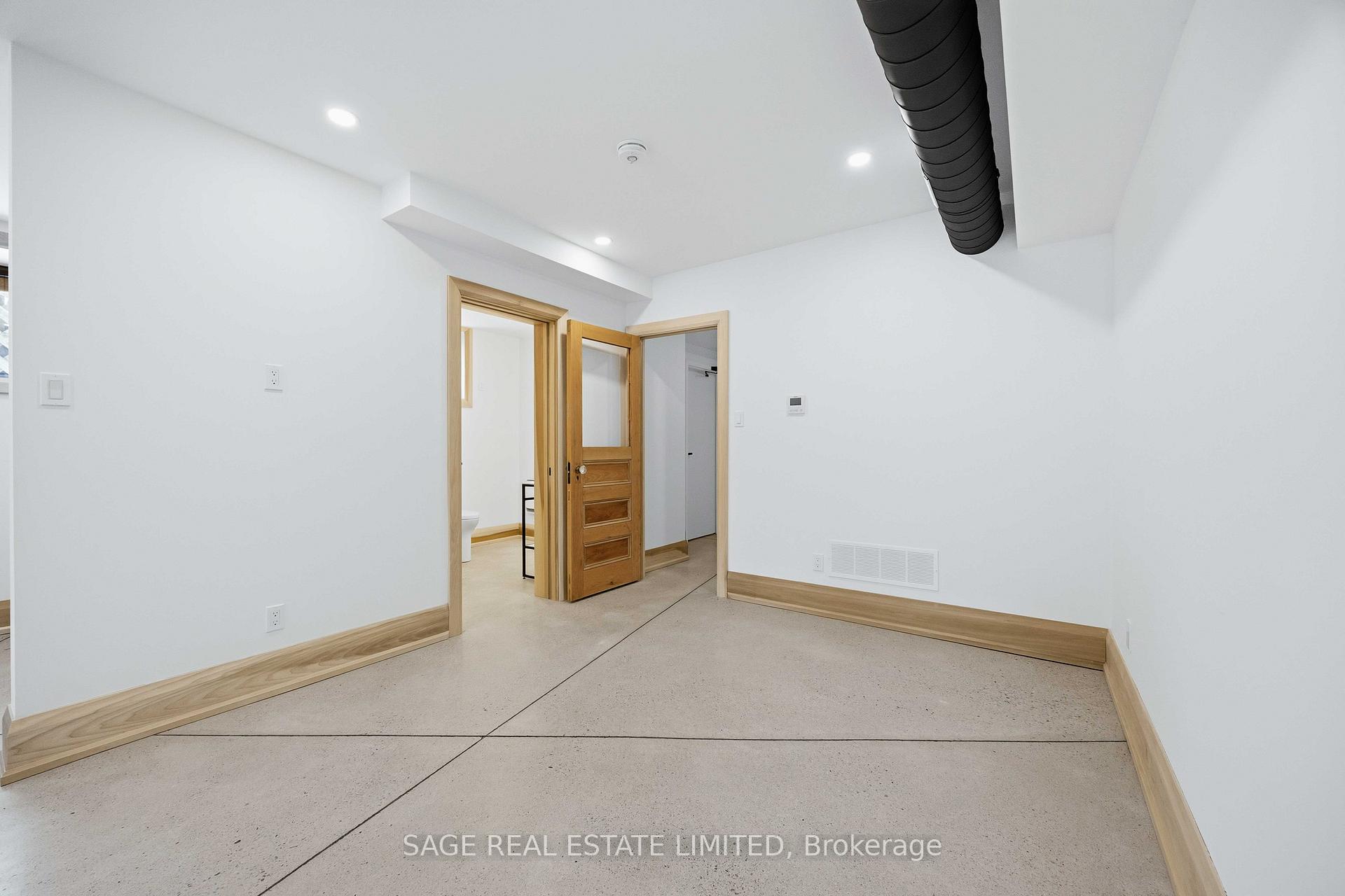 Photo 12 of Unit Lower, 67 Shannon Street, Toronto, Trinity-Bellwoods — HOMEH
