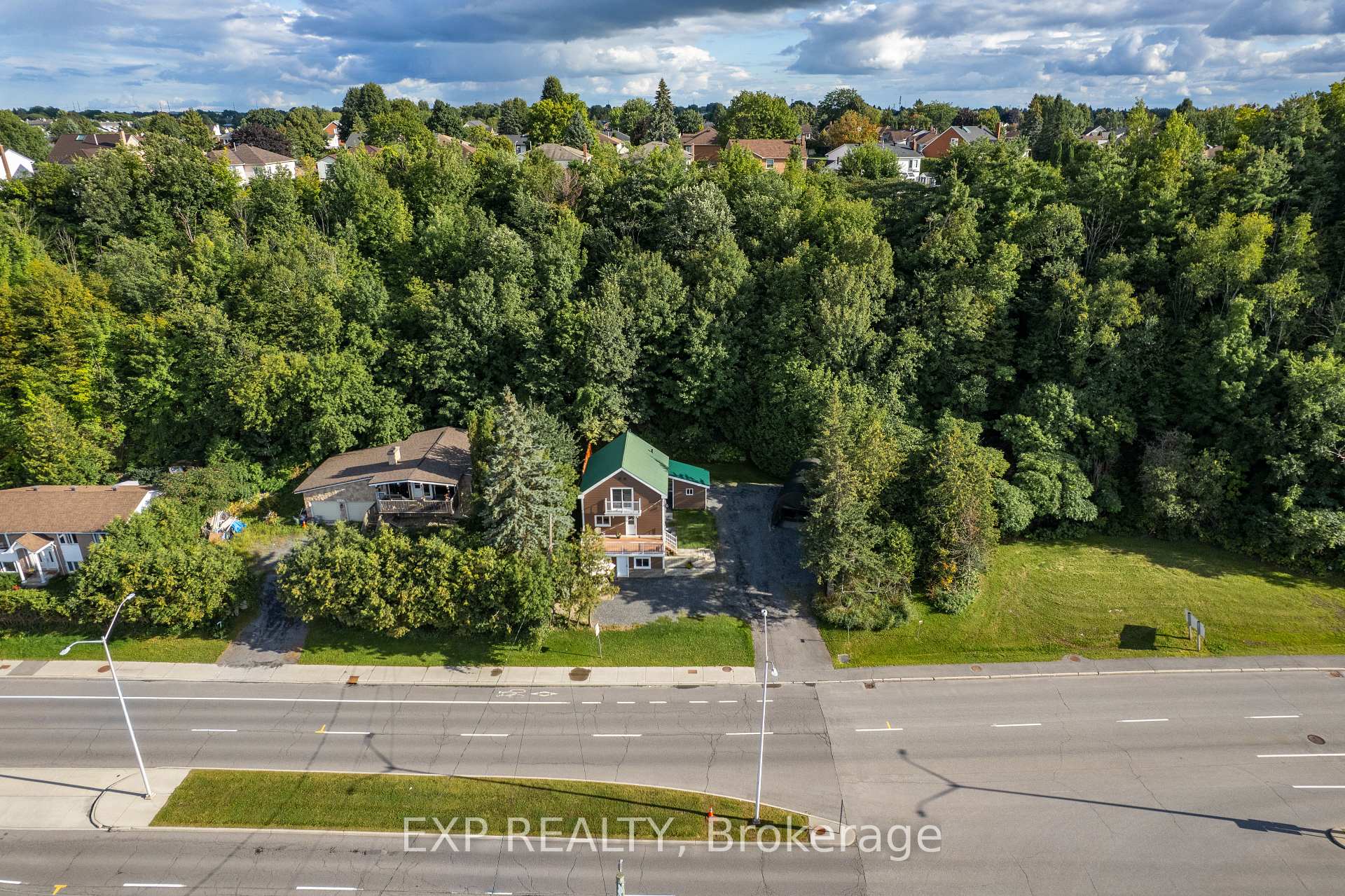 Photo 13 of 3460 St Joseph Boulevard, Ottawa, Fallingbrook/Ridgemount — HOMEH