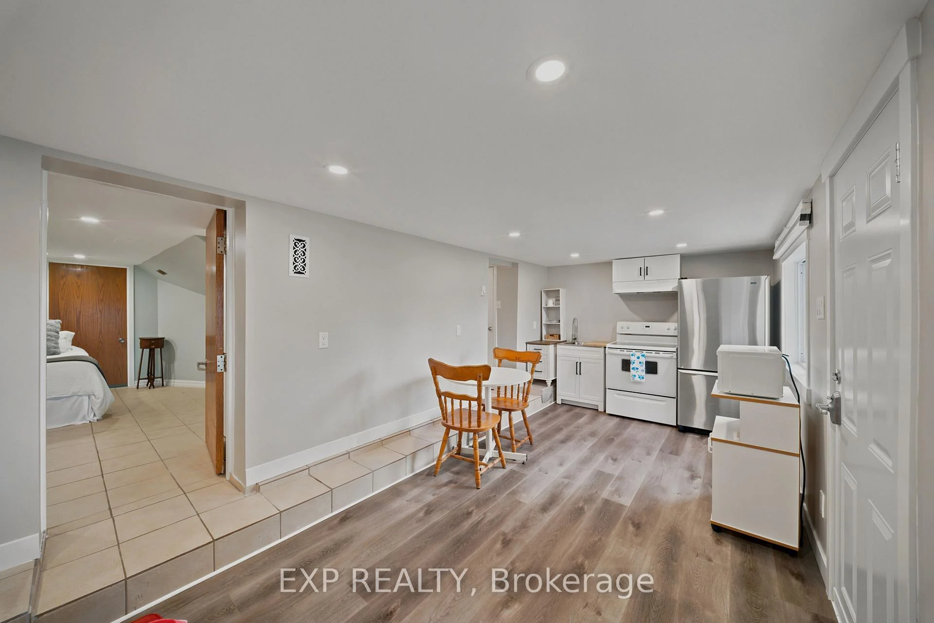 Photo 32 of 3460 St Joseph Boulevard, Ottawa, Fallingbrook/Ridgemount — HOMEH