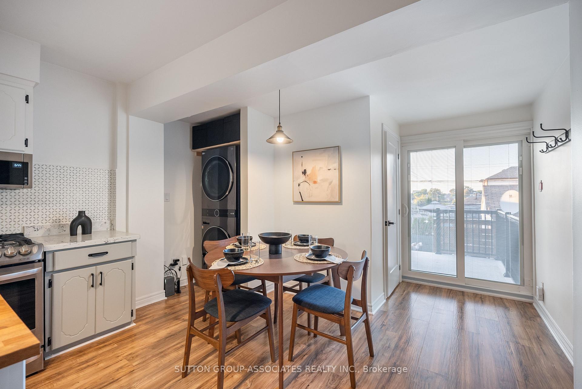Photo 8 of 10 Innes Avenue, Toronto, Corso Italia-Davenport — HOMEH