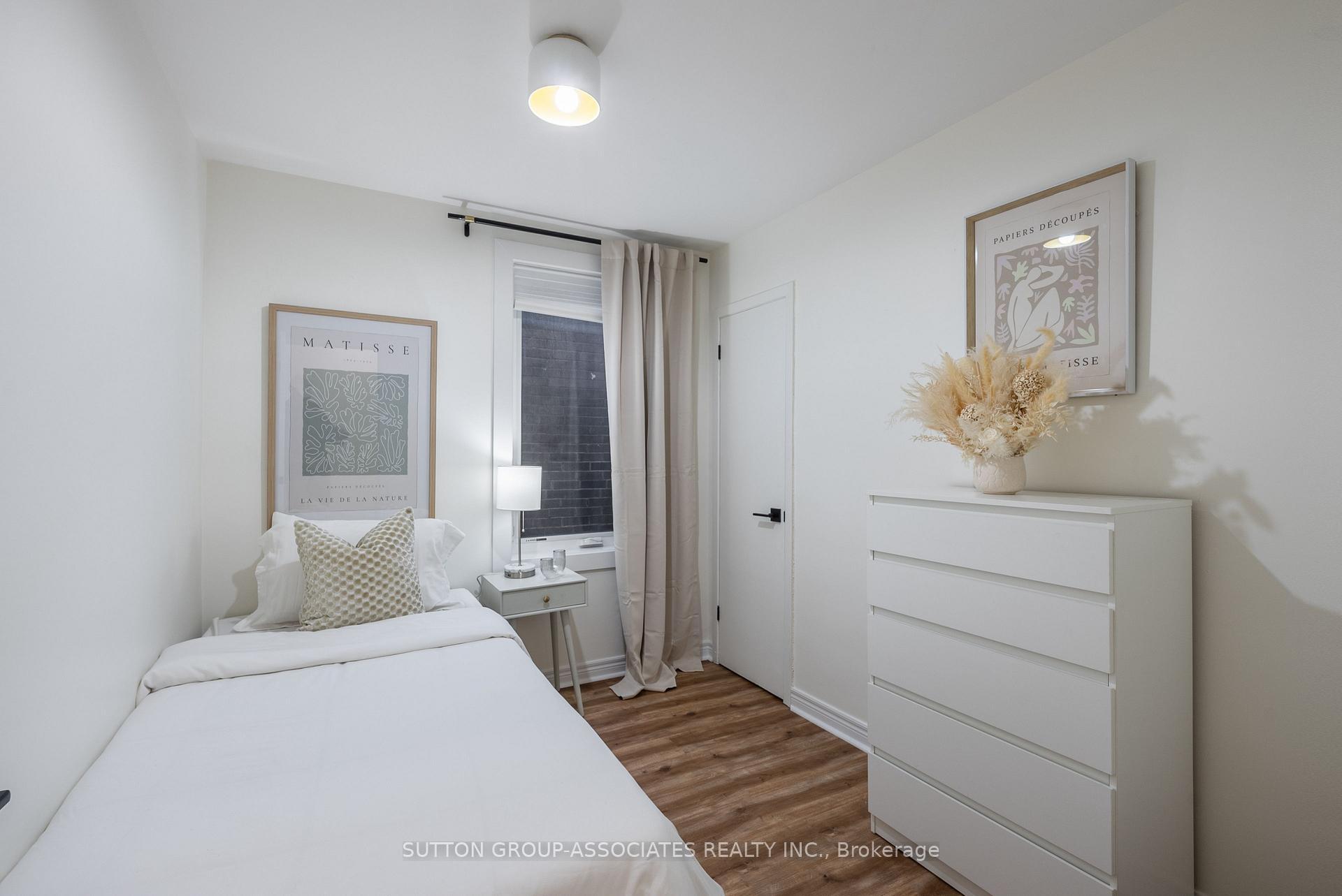 Photo 12 of 10 Innes Avenue, Toronto, Corso Italia-Davenport — HOMEH