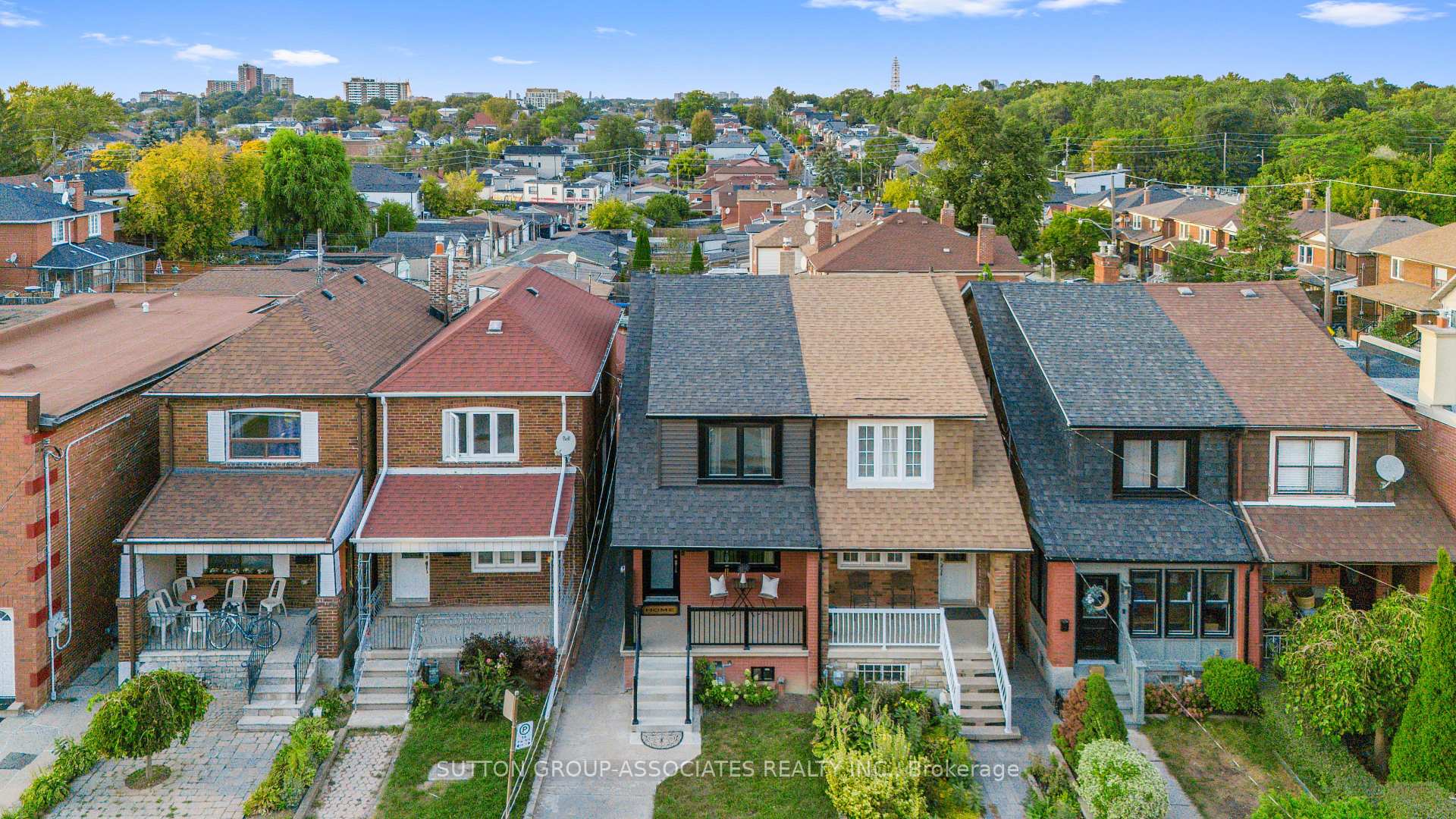 Photo 19 of 10 Innes Avenue, Toronto, Corso Italia-Davenport — HOMEH