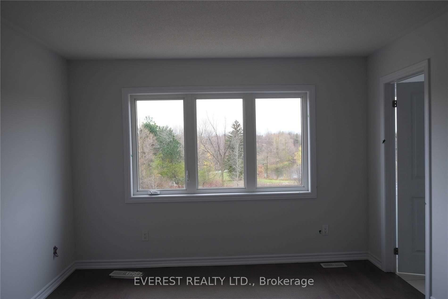 Photo 13 of 40 Savino Drive, Brampton, Heart Lake West — HOMEH