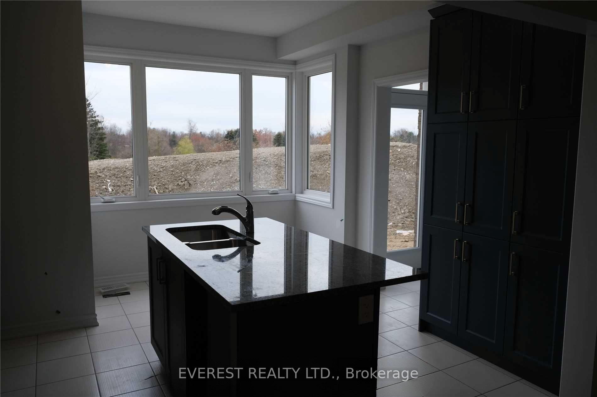 Photo 15 of 40 Savino Drive, Brampton, Heart Lake West — HOMEH
