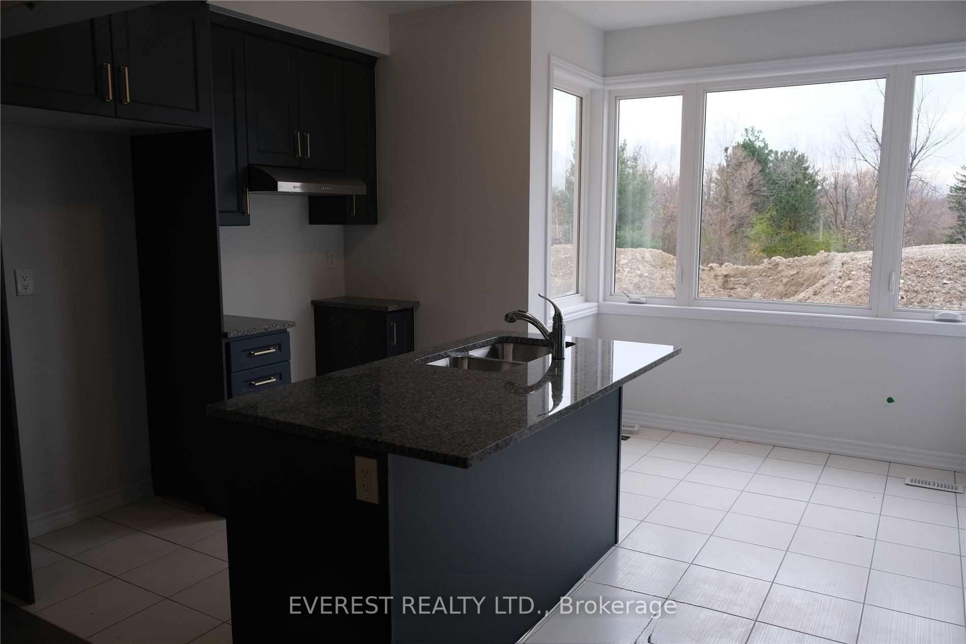 Photo 18 of 40 Savino Drive, Brampton, Heart Lake West — HOMEH