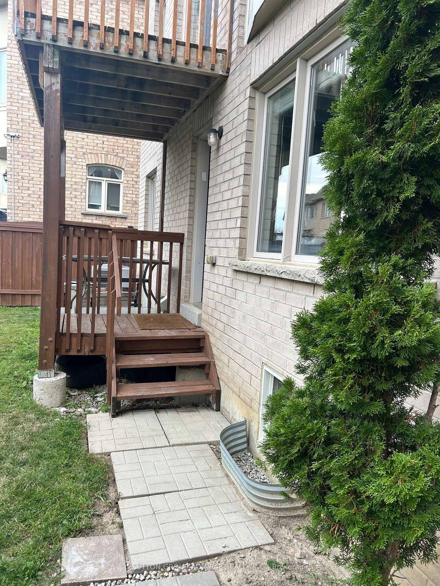 Photo 12 of 307 Chatfield Drive, Vaughan, Vellore Village — HOMEH