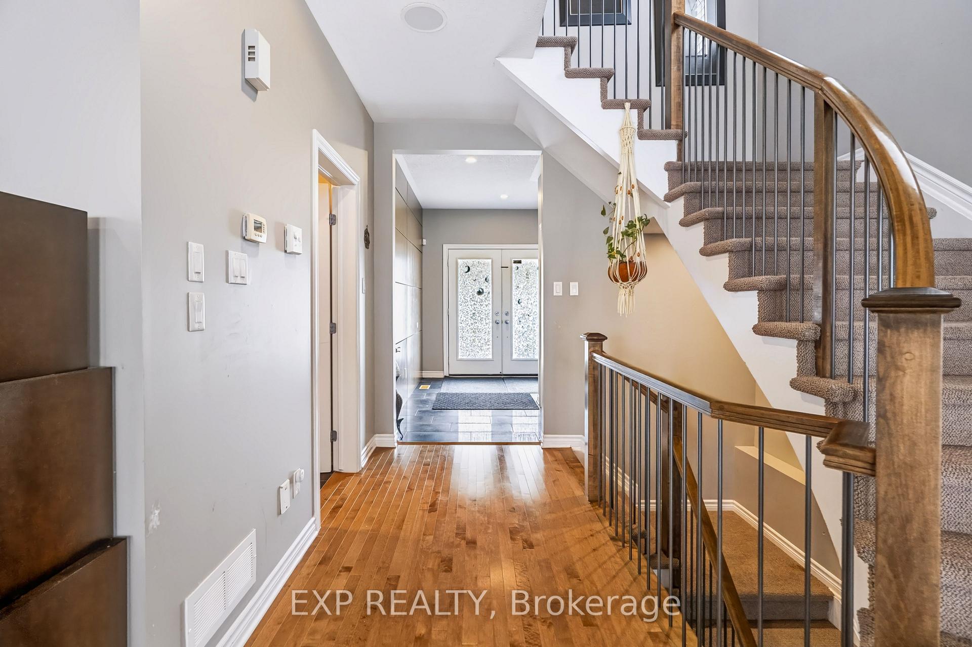Photo 6 of 513 Egret Way W, Ottawa, Barrhaven - Half Moon Bay — HOMEH