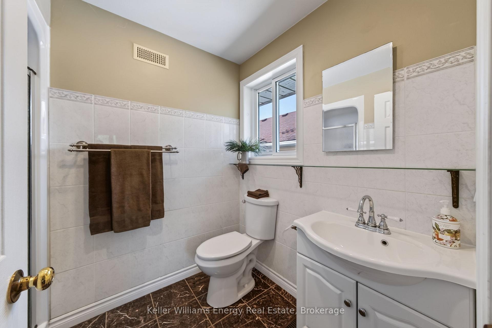 Photo 22 of 89 Westwind Crescent, Prince Edward County, Wellington Ward — HOMEH