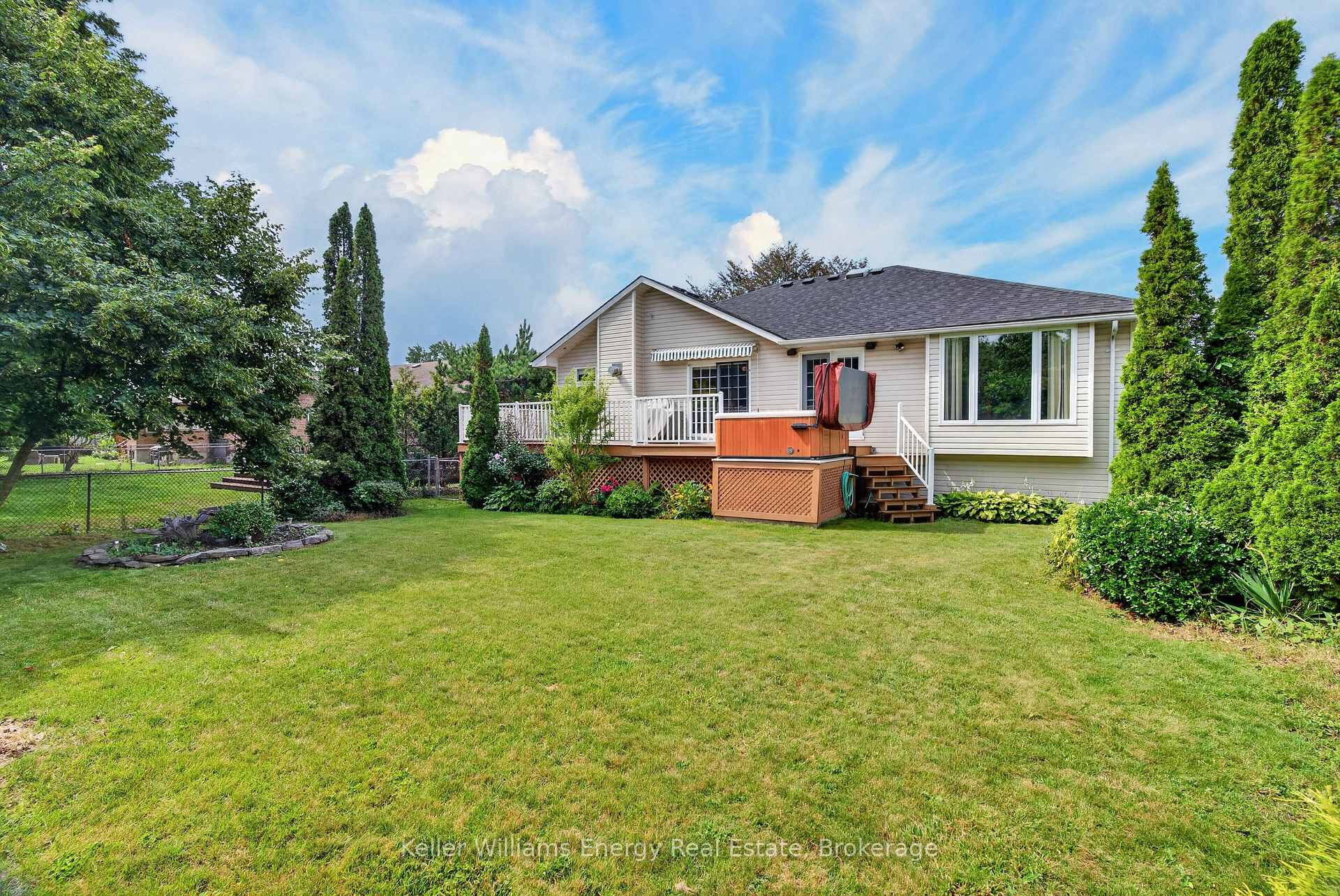 Photo 36 of 89 Westwind Crescent, Prince Edward County, Wellington Ward — HOMEH