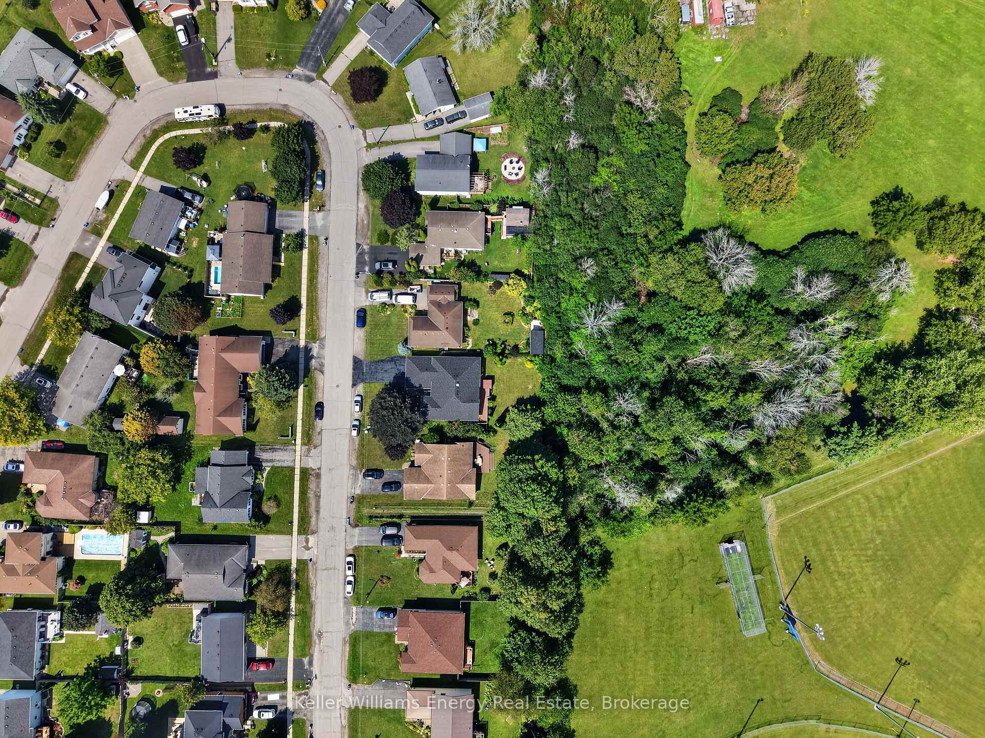 Photo 37 of 89 Westwind Crescent, Prince Edward County, Wellington Ward — HOMEH