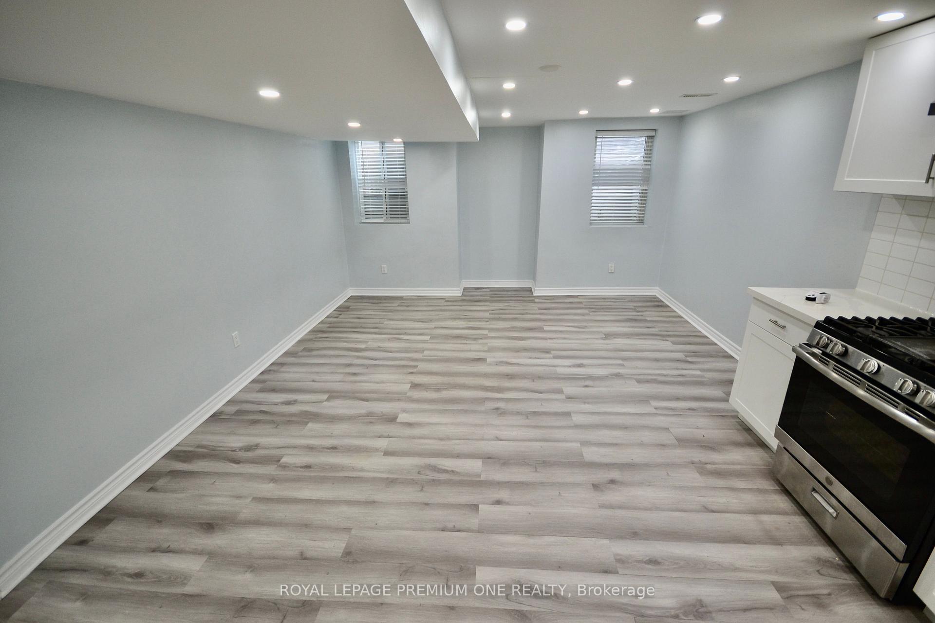 Photo 11 of 465 Kleinburg Summit Way, Vaughan, Kleinburg — HOMEH