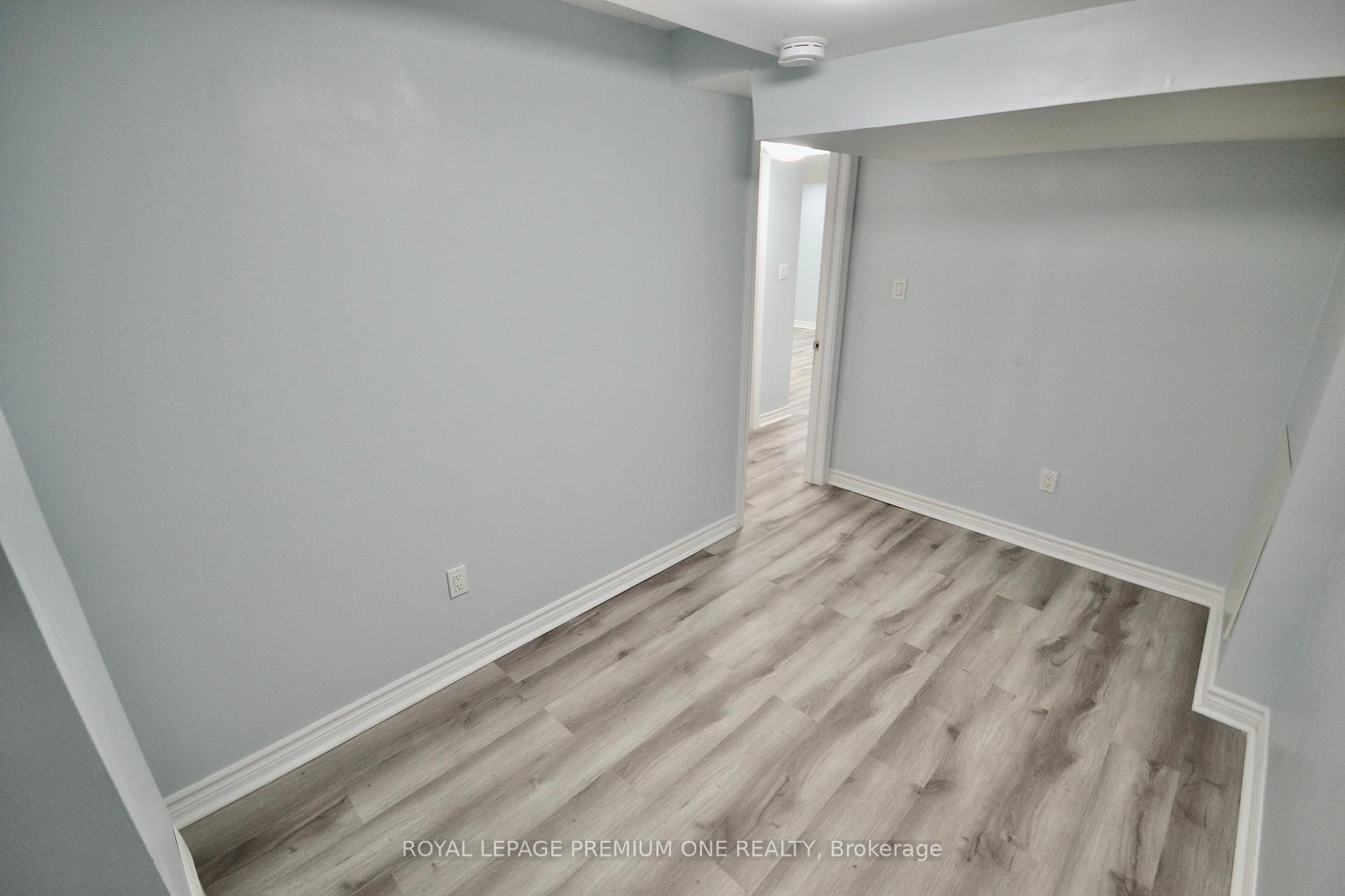 Photo 16 of 465 Kleinburg Summit Way, Vaughan, Kleinburg — HOMEH