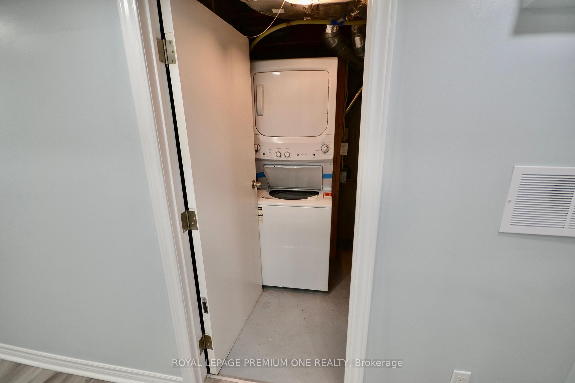 Photo 19 of 465 Kleinburg Summit Way, Vaughan, Kleinburg — HOMEH