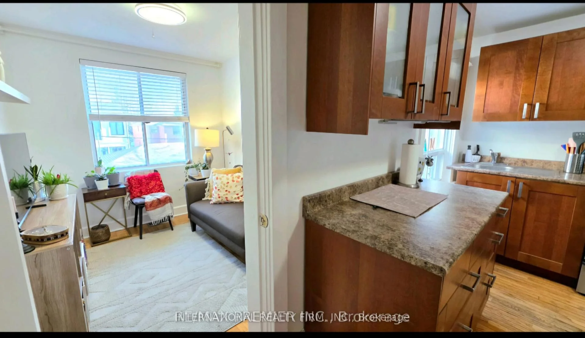 Photo 8 of Unit 2, 75 Auburn Avenue, Toronto, Corso Italia-Davenport — HOMEH