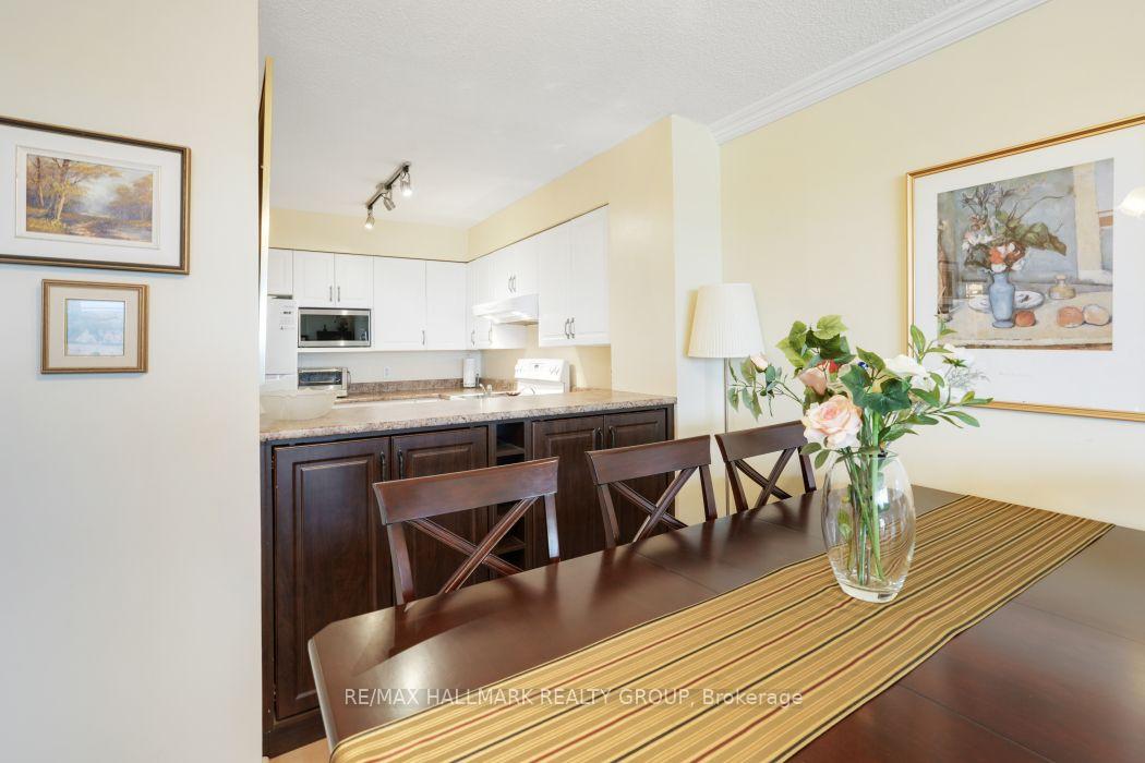 Photo 22 of Unit 1006, 545 St Laurent Boulevard, Ottawa, Viscount Alexander Park — HOMEH